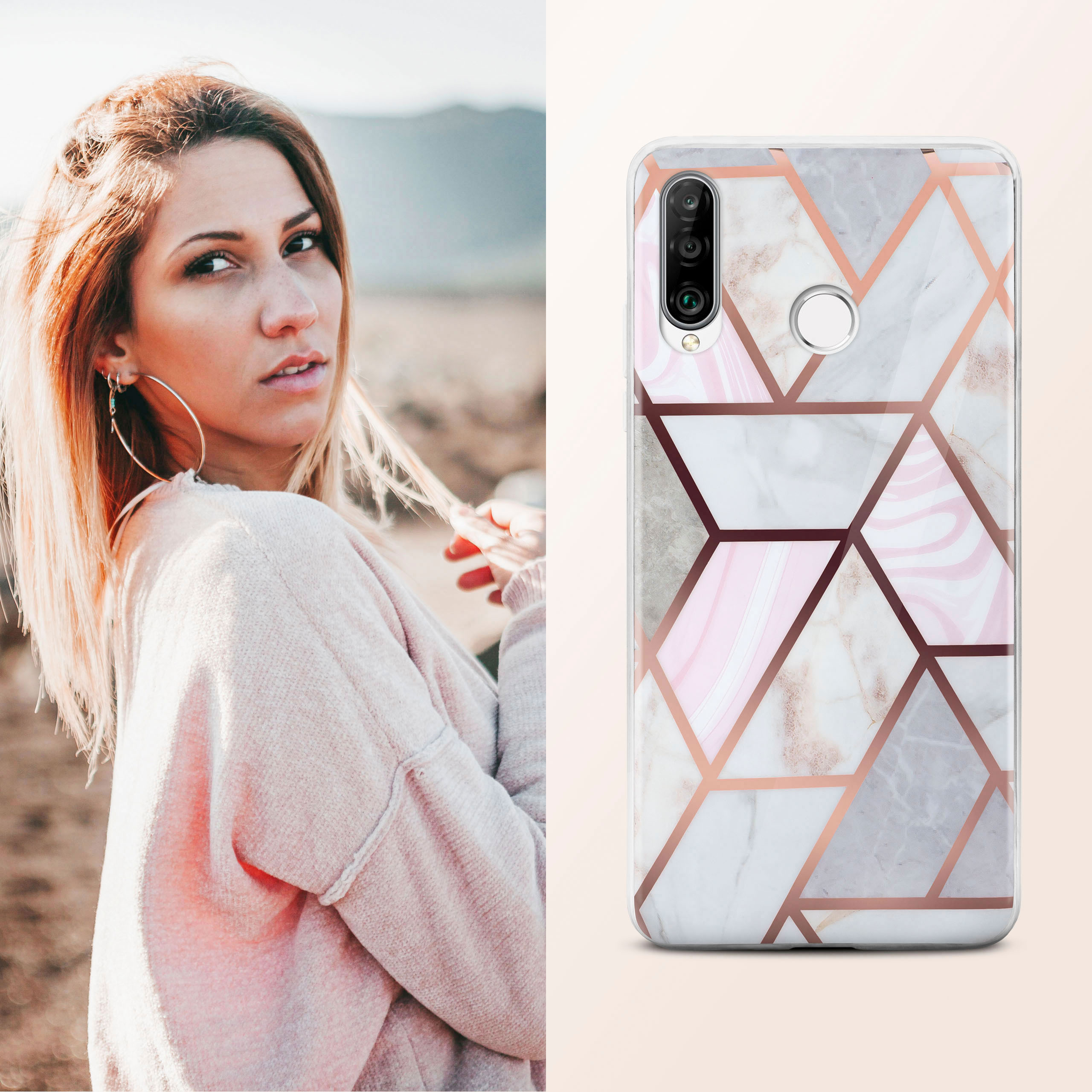Frau mit blonden Haaren, trägt rosa Pullover, hält Haare. Handyhülle mit geometrischem Muster.