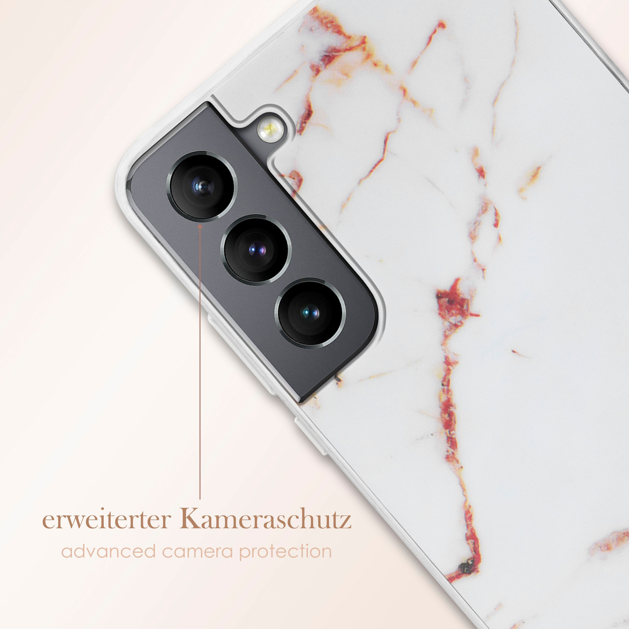 Weiße Handyhülle mit Marmoreffekt und drei Kameralinsen.
