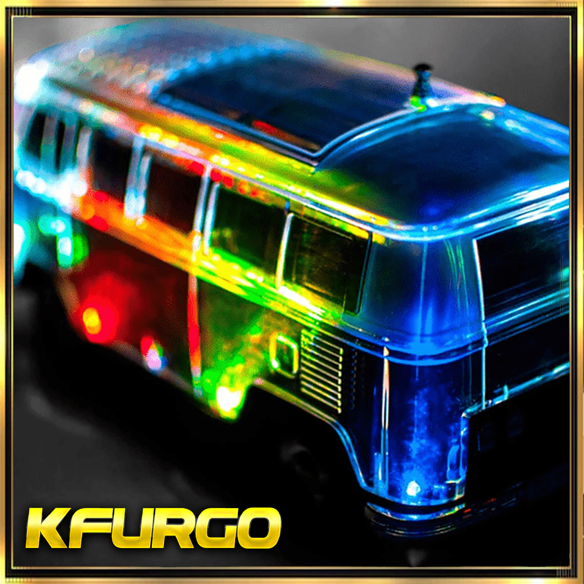 Autobús de juguete azul con luces coloridas sobre una superficie negra con marco dorado.