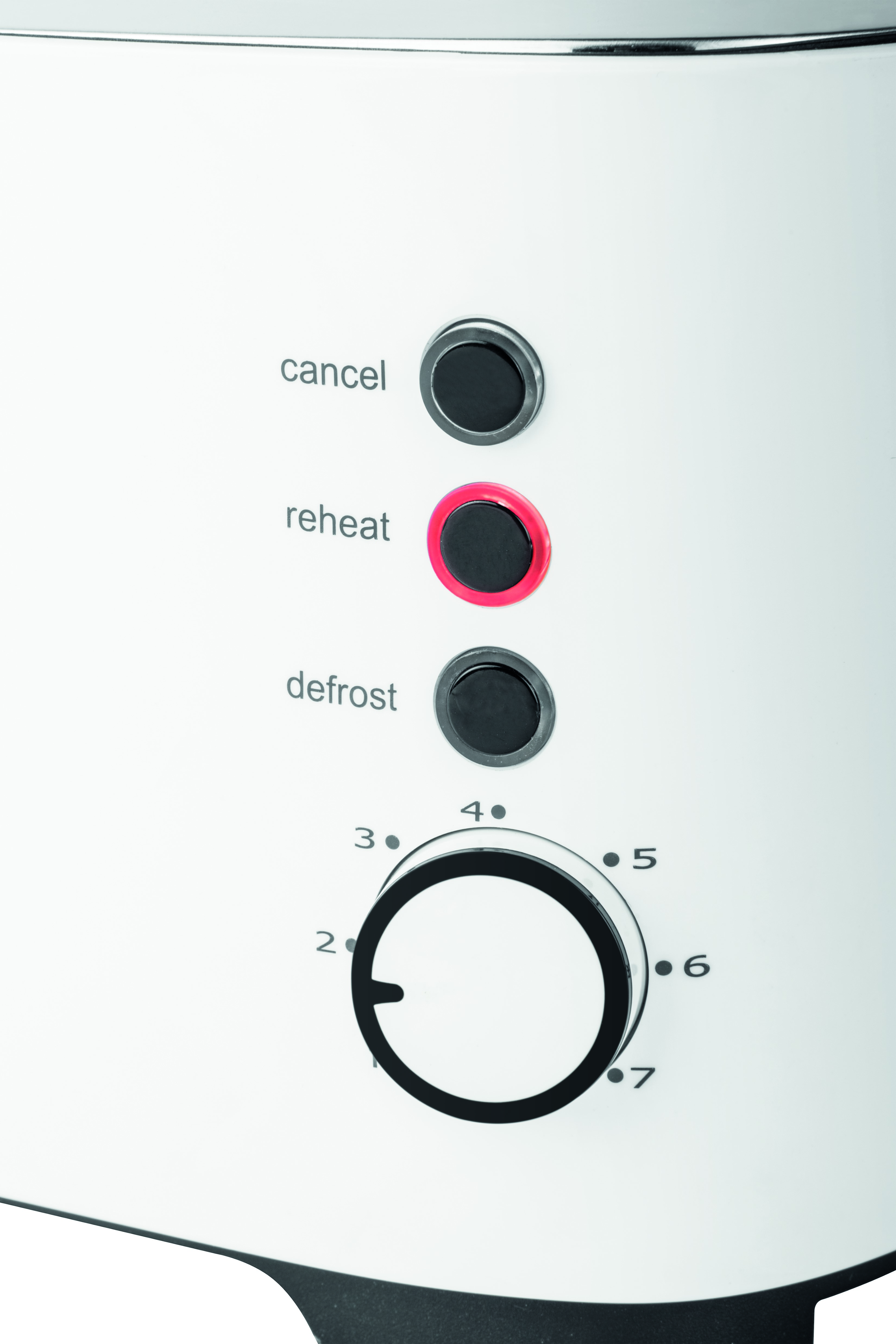 Biały toster z przyciskami i pokrętłem. Przyciski: anuluj, podgrzej, rozmrażaj.