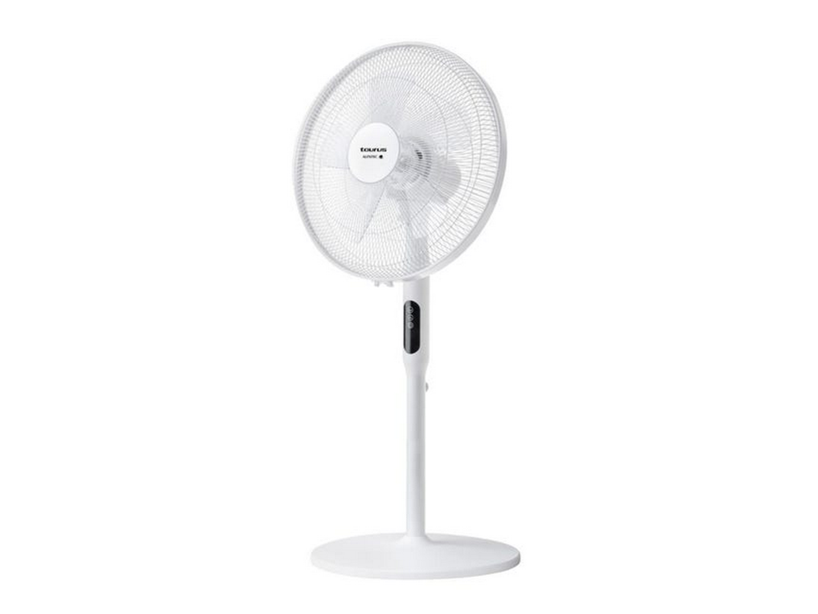 Biały wentylator stojący. Biała podstawa i stojak. Wentylator jest okrągły z ochronną kratką.