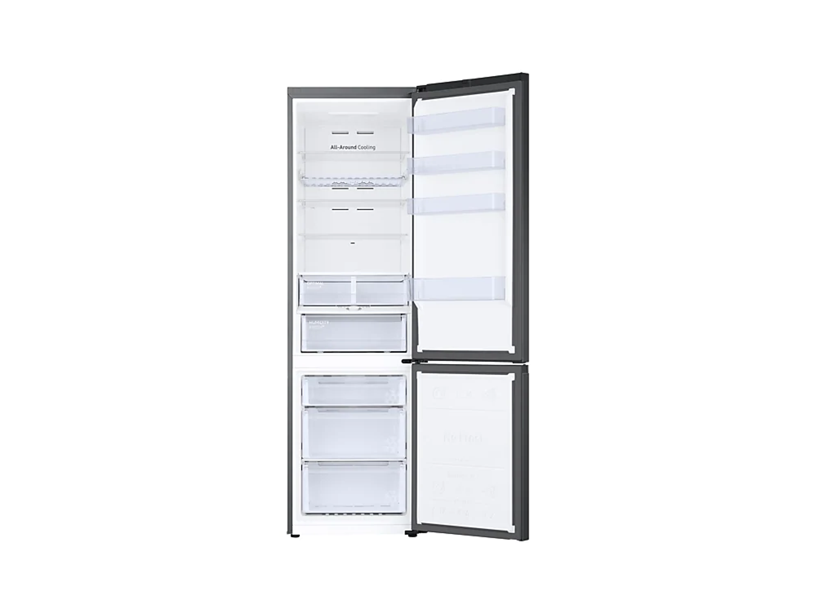 Open koelkast met volledig zicht. Het interieur heeft planken, laden en compartimenten. De deur staat open, de inhoud is zichtbaar.