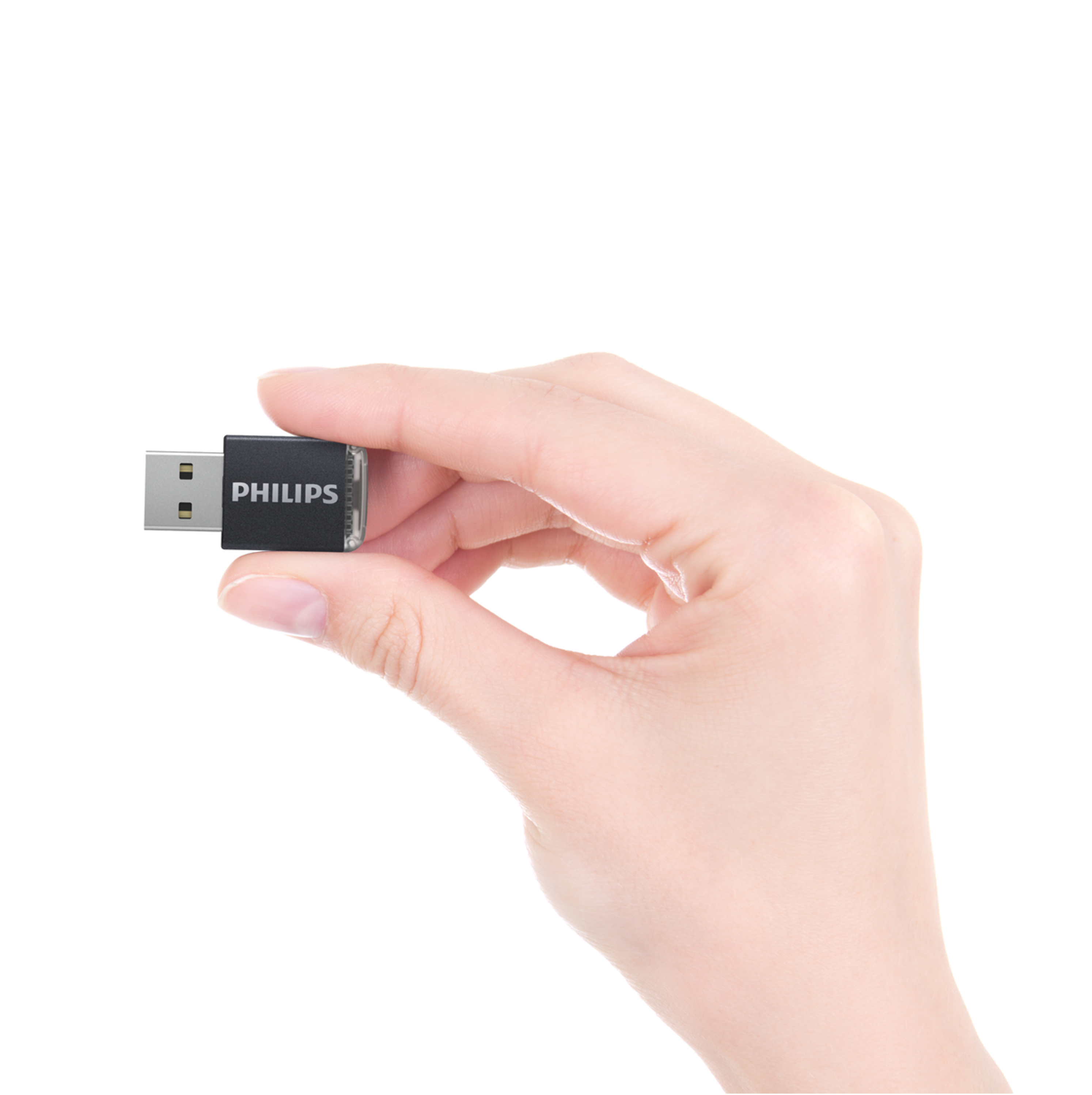 Hand, die einen schwarzen und silbernen USB-Stick mit dem Markennamen Philips hält.