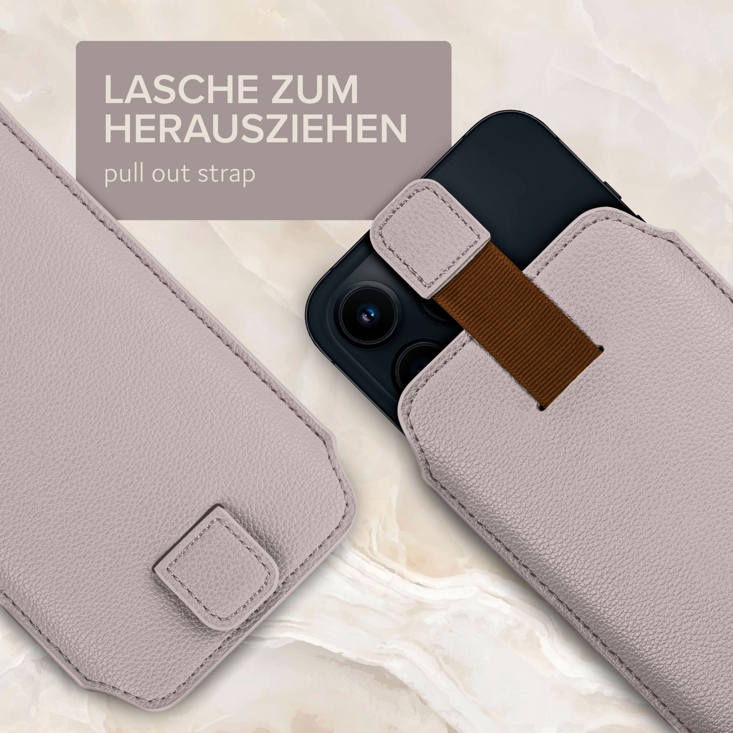 Telefon in hellgrauem Lederetui. Das Etui hat eine Ausziehschlaufe.