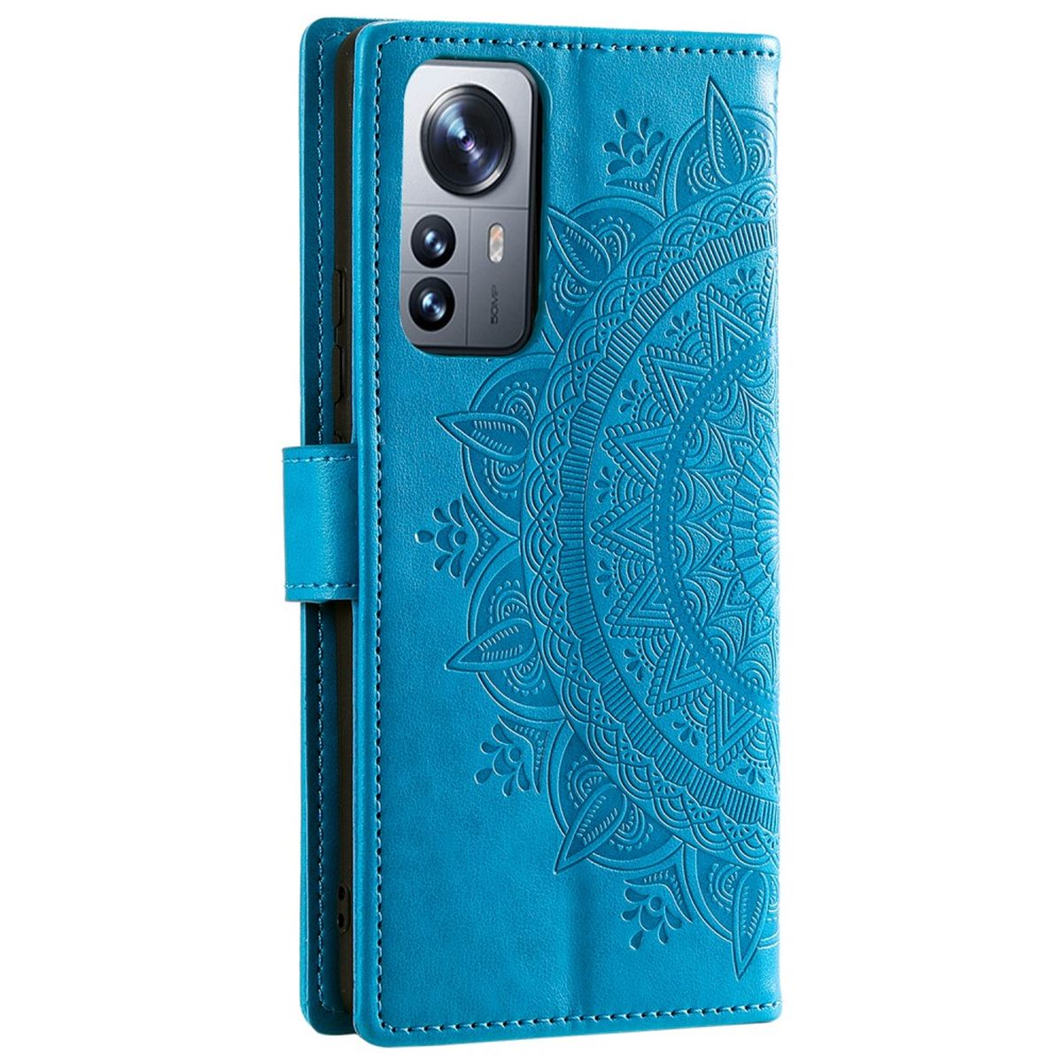 Blaue Handyhülle mit Mandala-Design. Sie ist geöffnet.