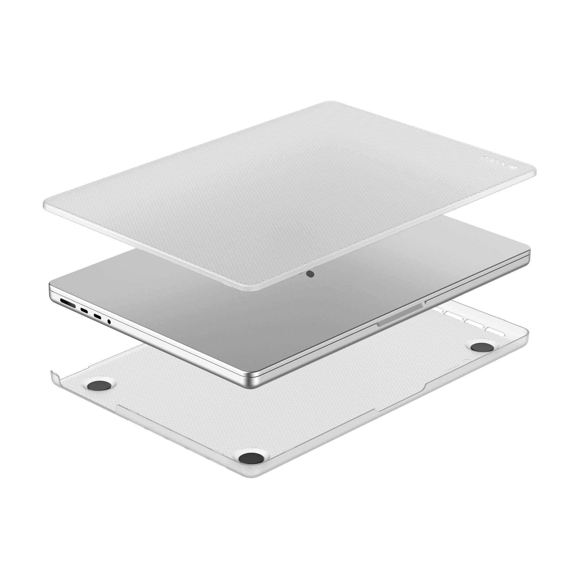 Copertura trasparente per laptop, pezzi superiori e inferiori, con un laptop argentato in mezzo su sfondo bianco.