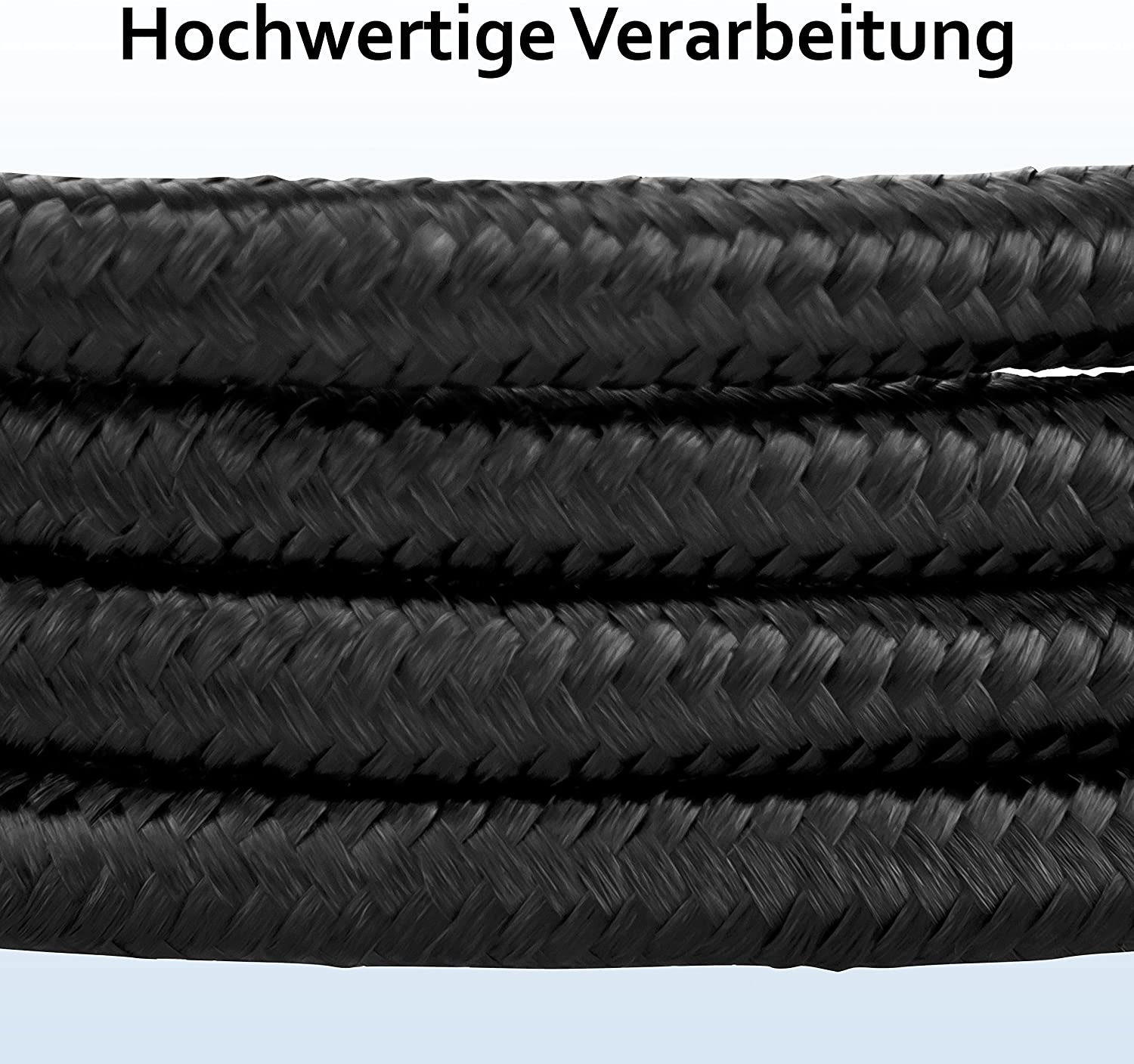 Nahaufnahme eines schwarzen geflochtenen Kabels. Text: Hochwertige Verarbeitung. Das Kabel ist eng gewebt.