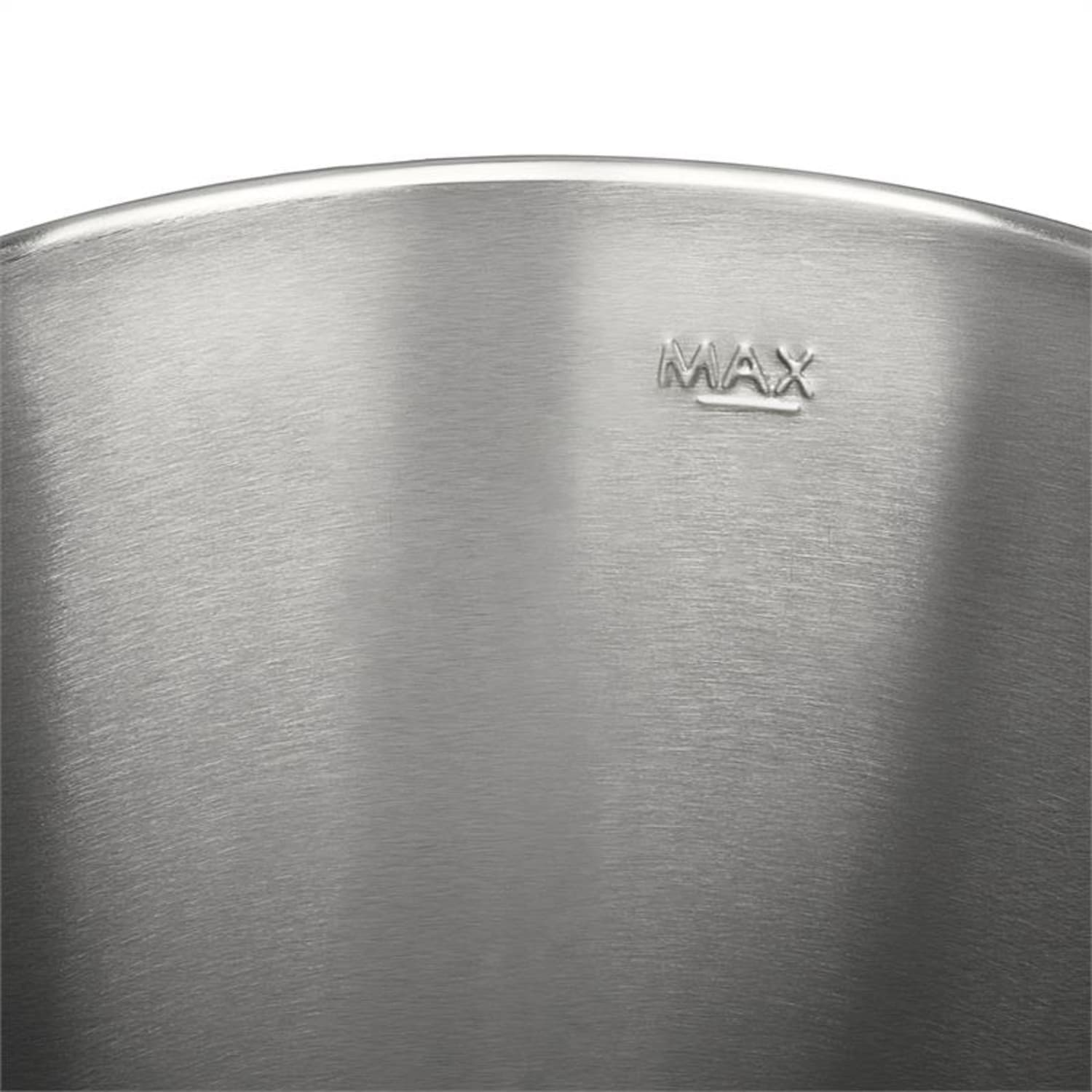 Nahaufnahme einer Metalloberfläche mit der Aufschrift 'MAX'.