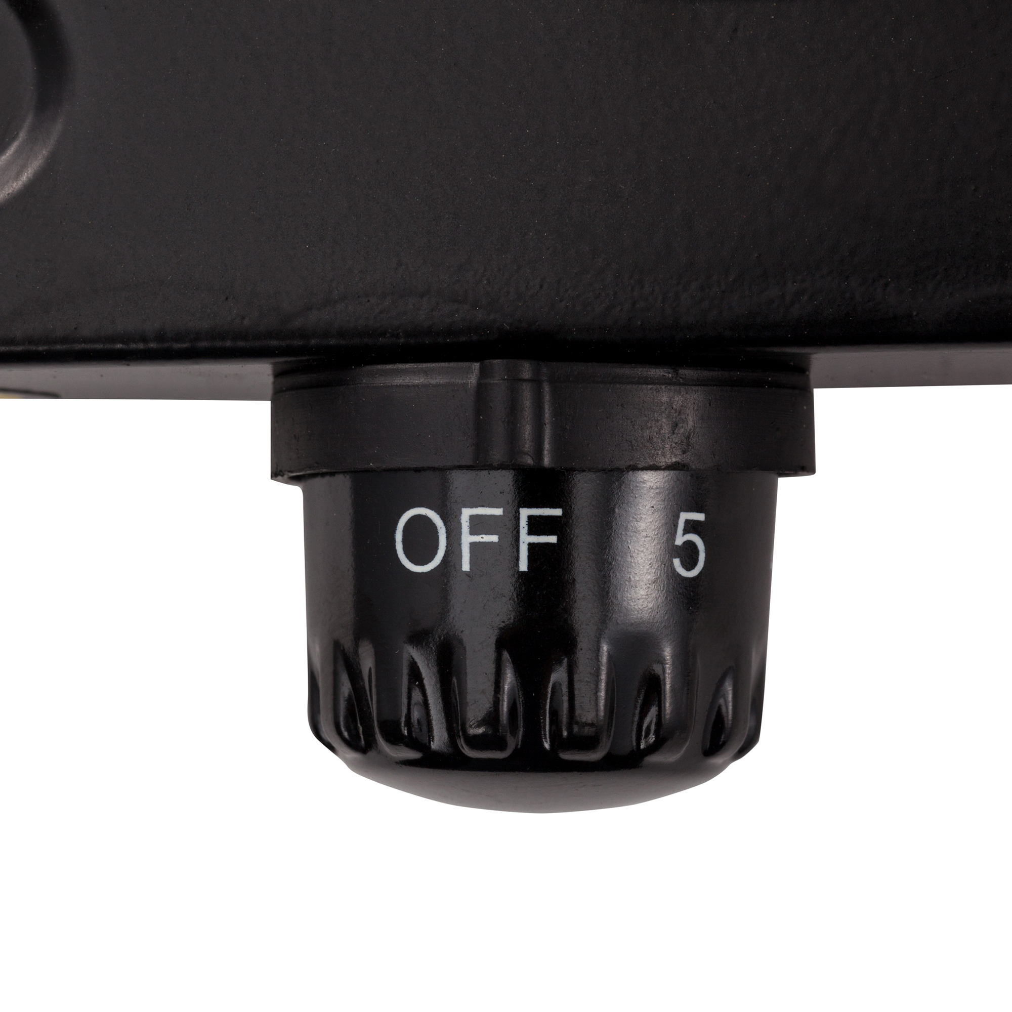 Czarny pokrętło z oznaczeniem 'OFF' i numerem '5', zbliżenie.