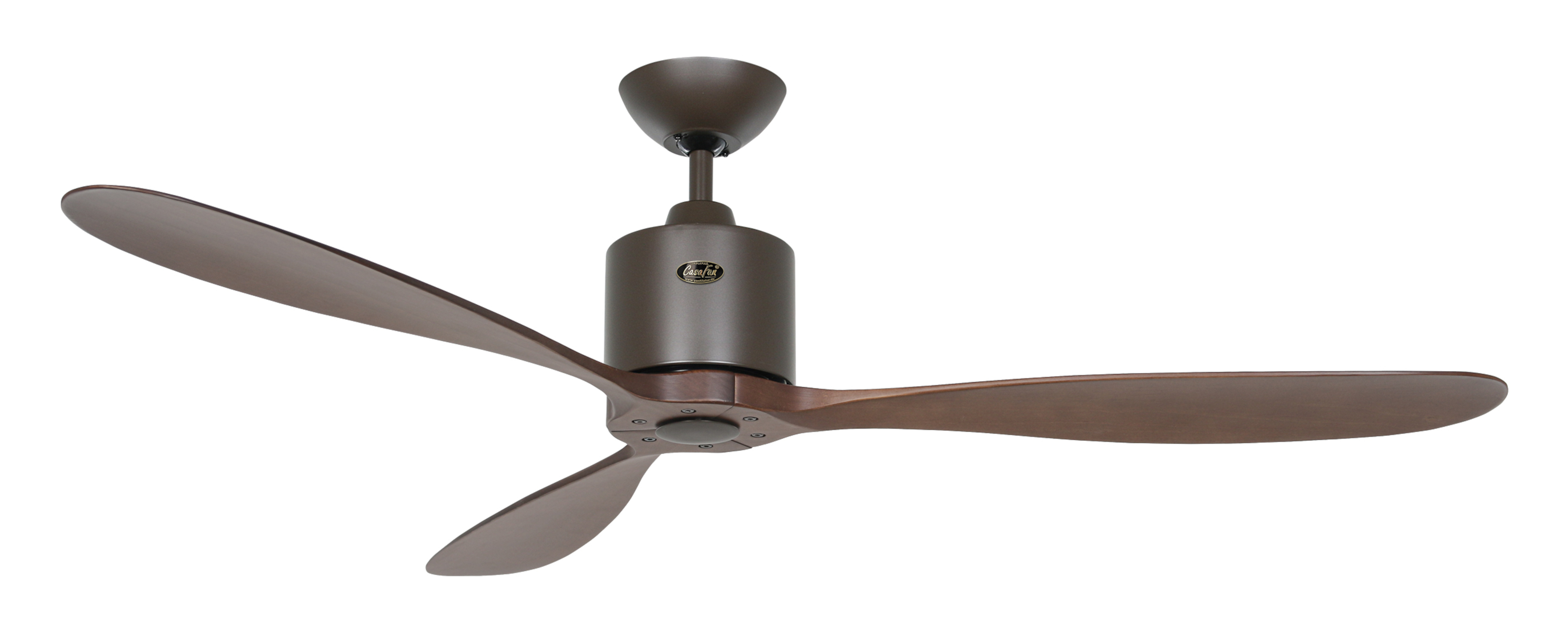 Ventilatore a soffitto con tre pale marroni, alloggiamento del motore marrone e sfondo bianco.