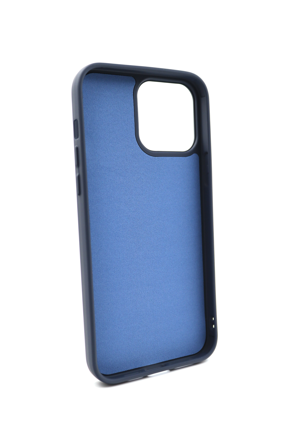 Eine blaue iPhone-Hülle mit schwarzem Rahmen, aus einem Winkel vor weißem Hintergrund betrachtet.