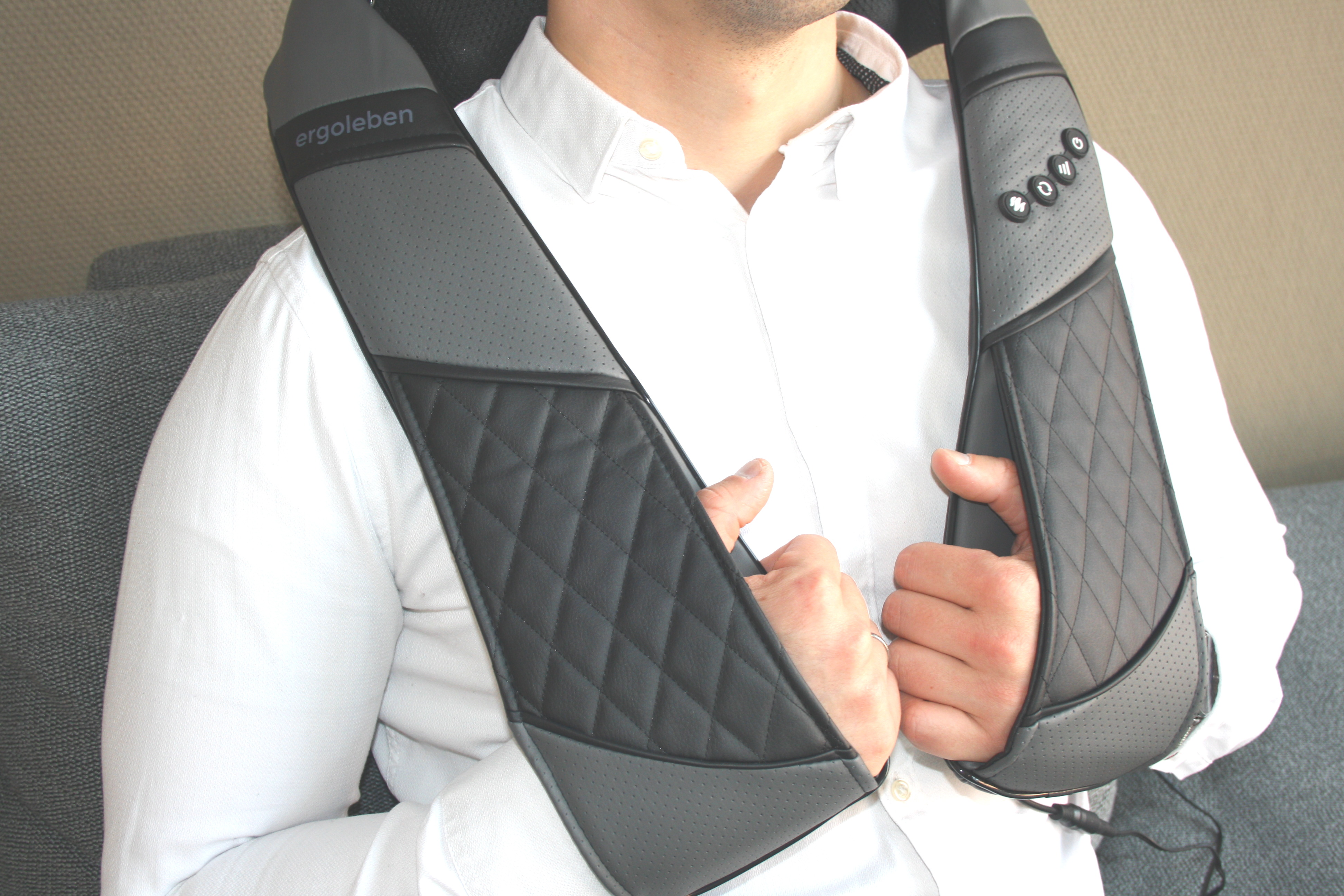 Tasche inkl. Funktion Nacken ERGOLEBEN Auto Massagegerät Wärme für Schulter Nackenmassagegerät mit Adapter Shiatsu und