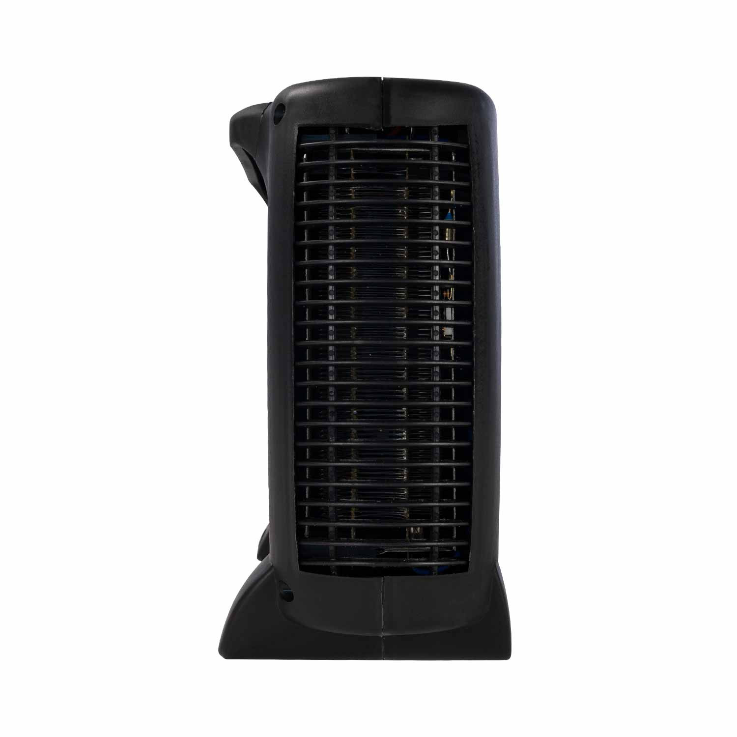 Enfriador de aire negro con rejilla frontal, aislado en blanco.