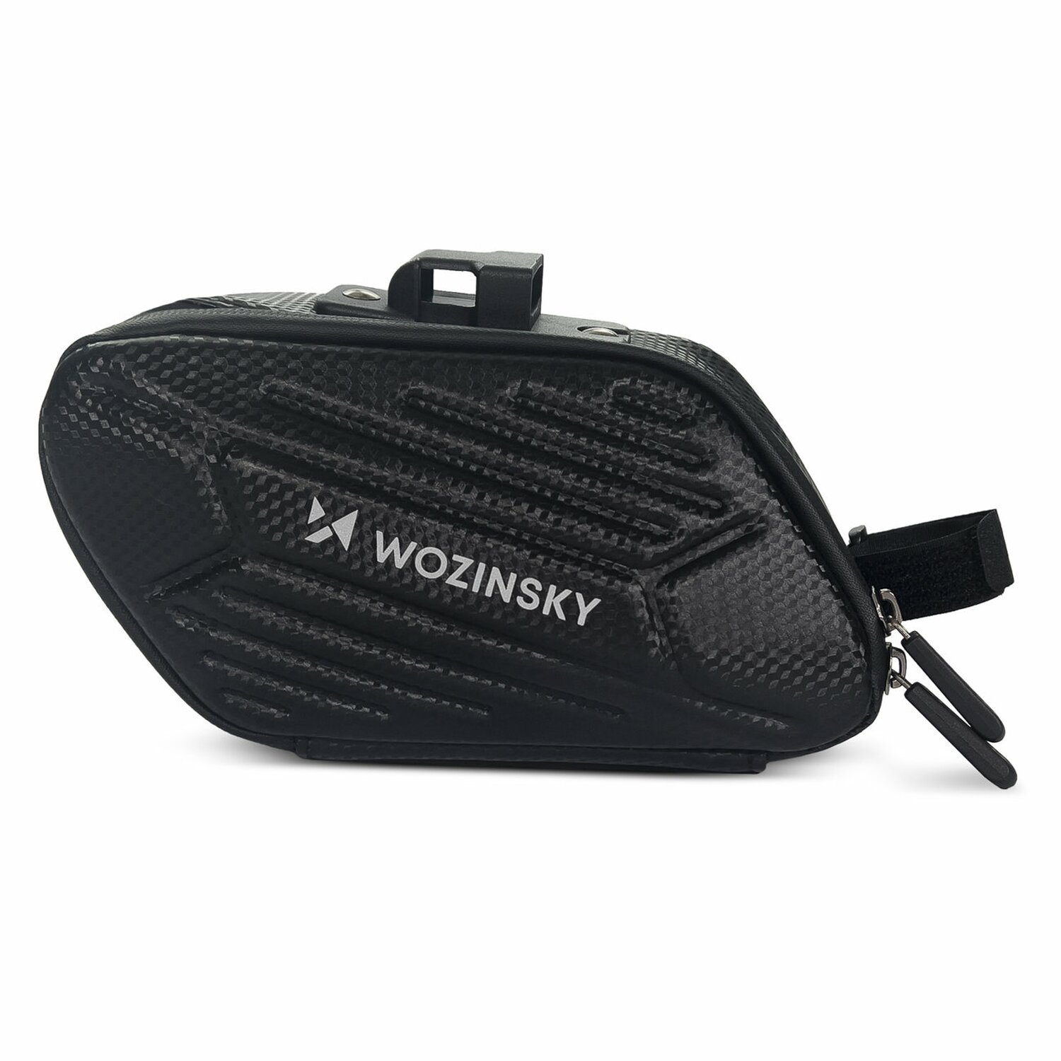 Schwarze Fahrradtasche mit dem Wort WOZINSKY. Schwarzer Hintergrund.