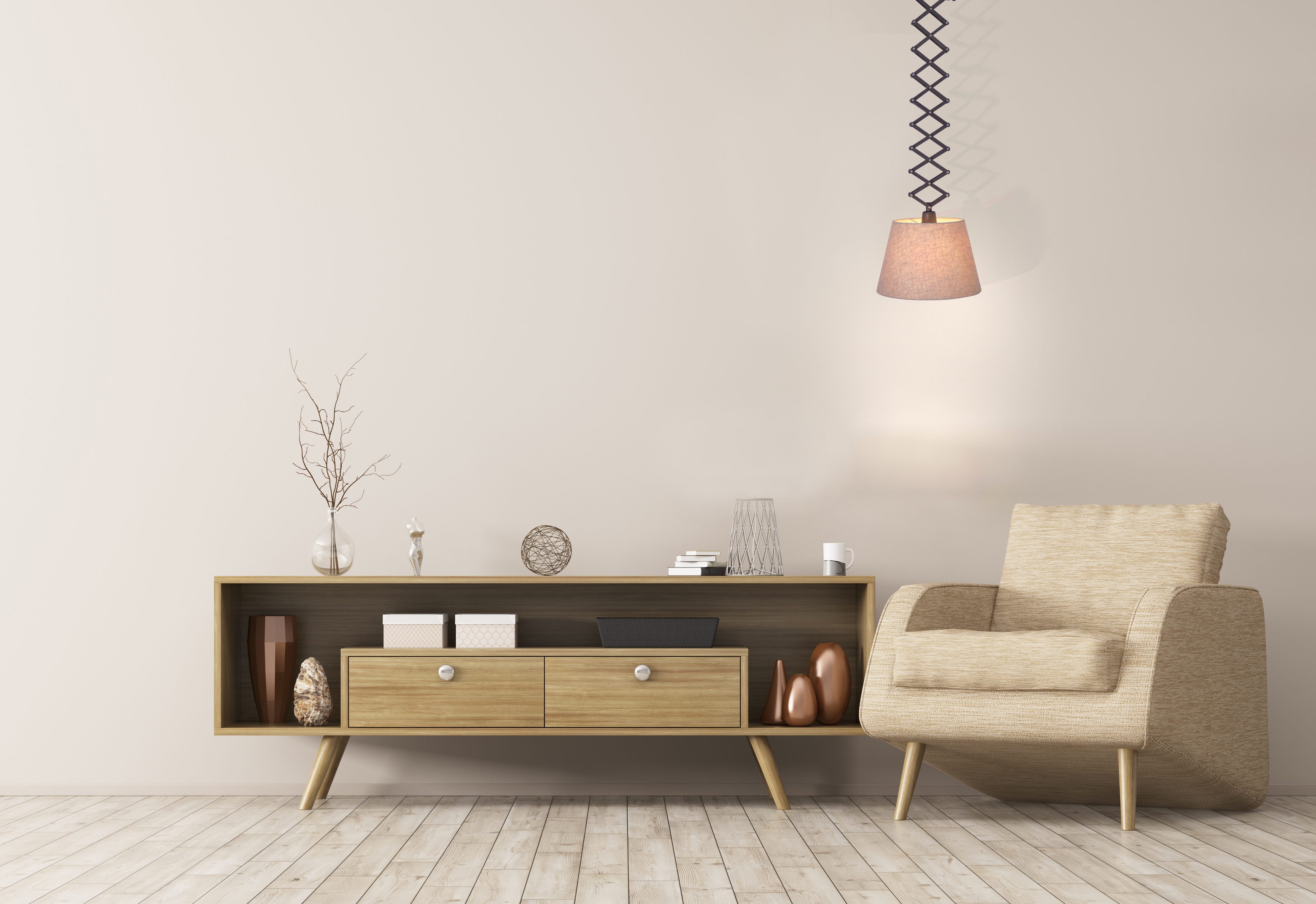 Innenszene mit Holzschrank, Sessel und Hängelampe. Beige Wände und Holzboden.