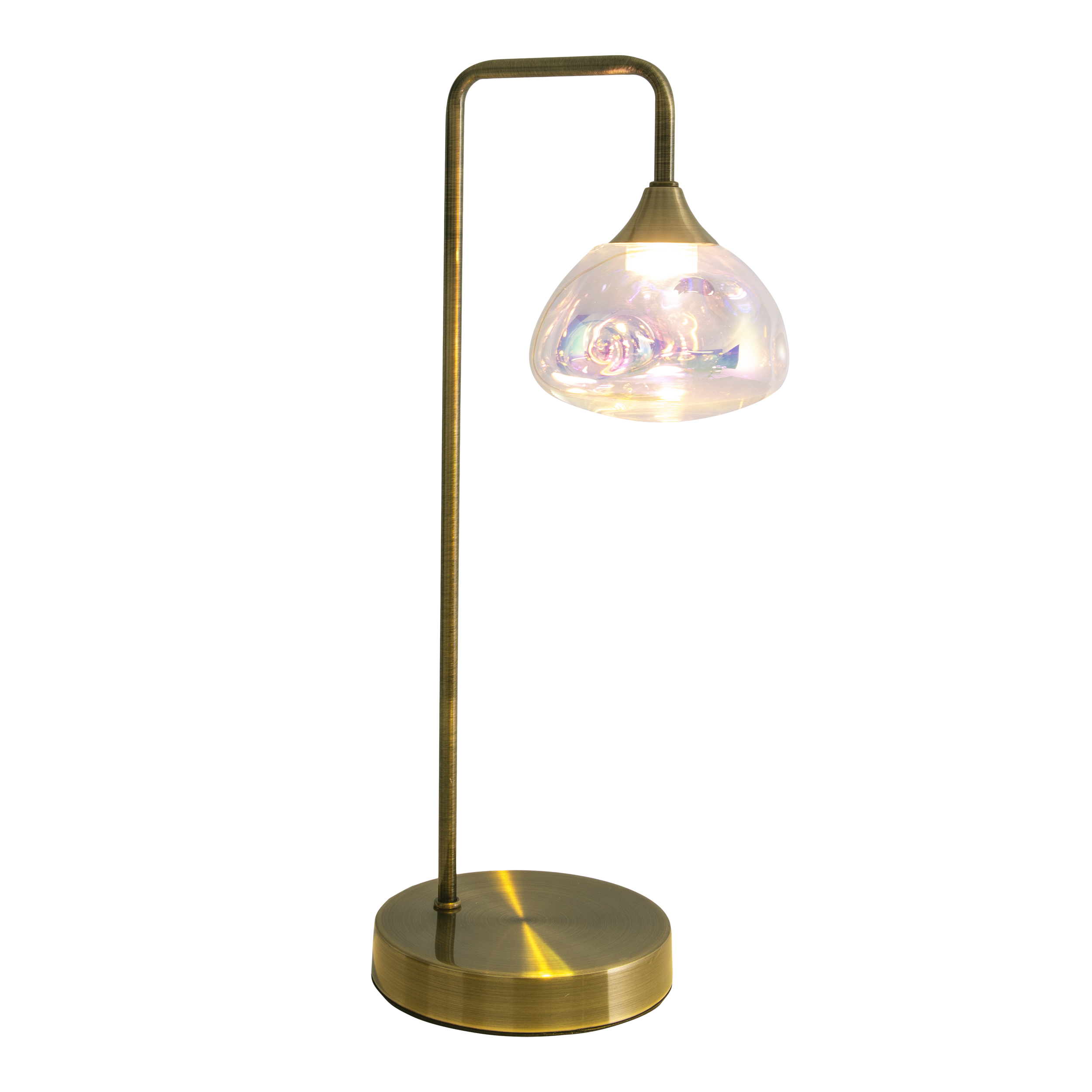 Goldene Schreibtischlampe mit birnenförmigem Glasschirm, auf weißem Hintergrund.