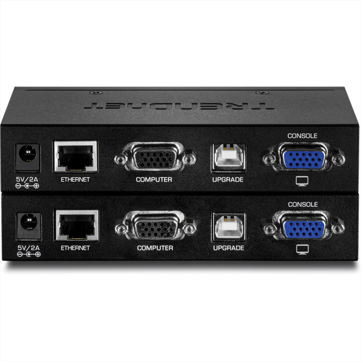 Zwei schwarze KVM-Switches gestapelt. Jeder hat Ethernet-, Computer-, Upgrade- und Konsolenanschlüsse.