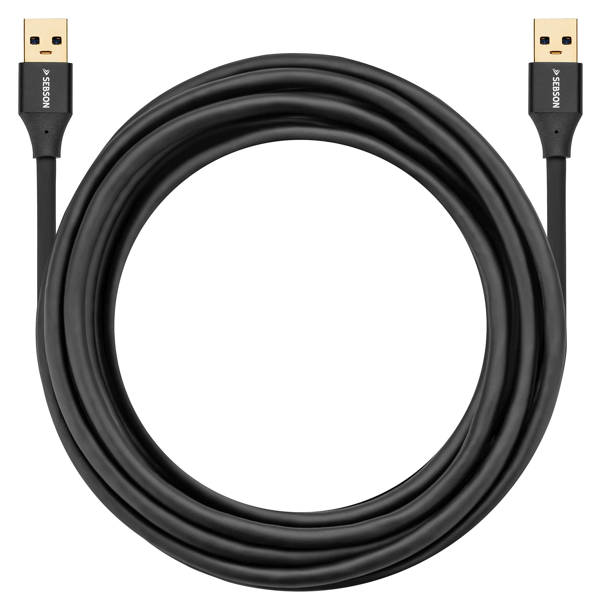 Schwarzes USB-Kabel zu einem Kreis aufgerollt, goldene Stecker.