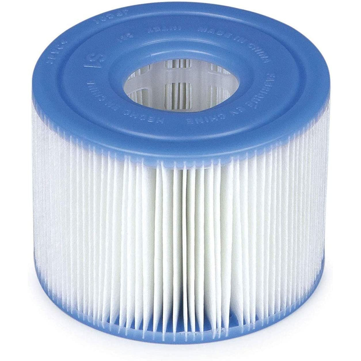 Blau-weißer zylindrischer Filter. Weißes, plissiertes Material innen. Blauer Deckel mit Schrift.