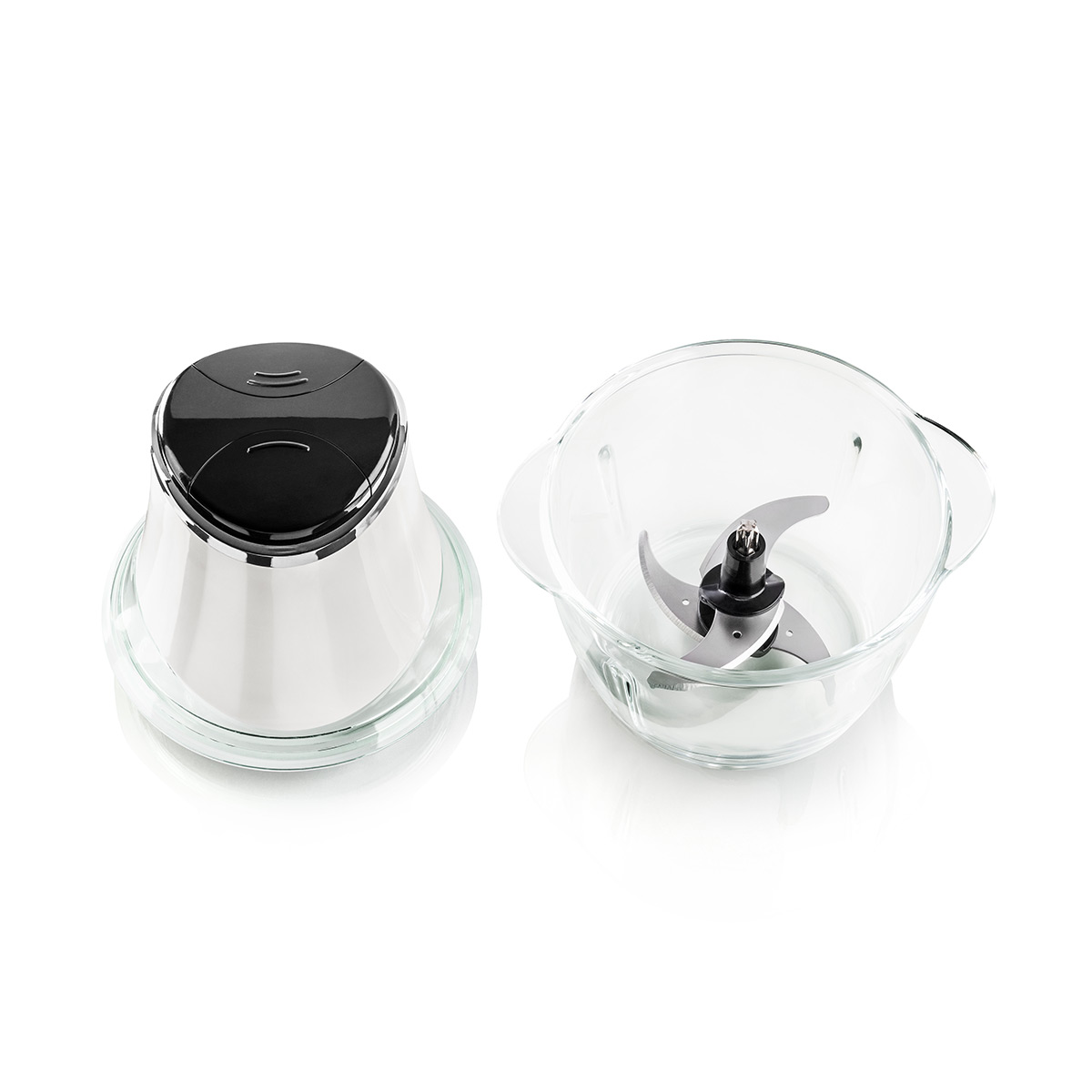 Picadora de alimentos con un cuenco y cuchilla de cristal transparente.