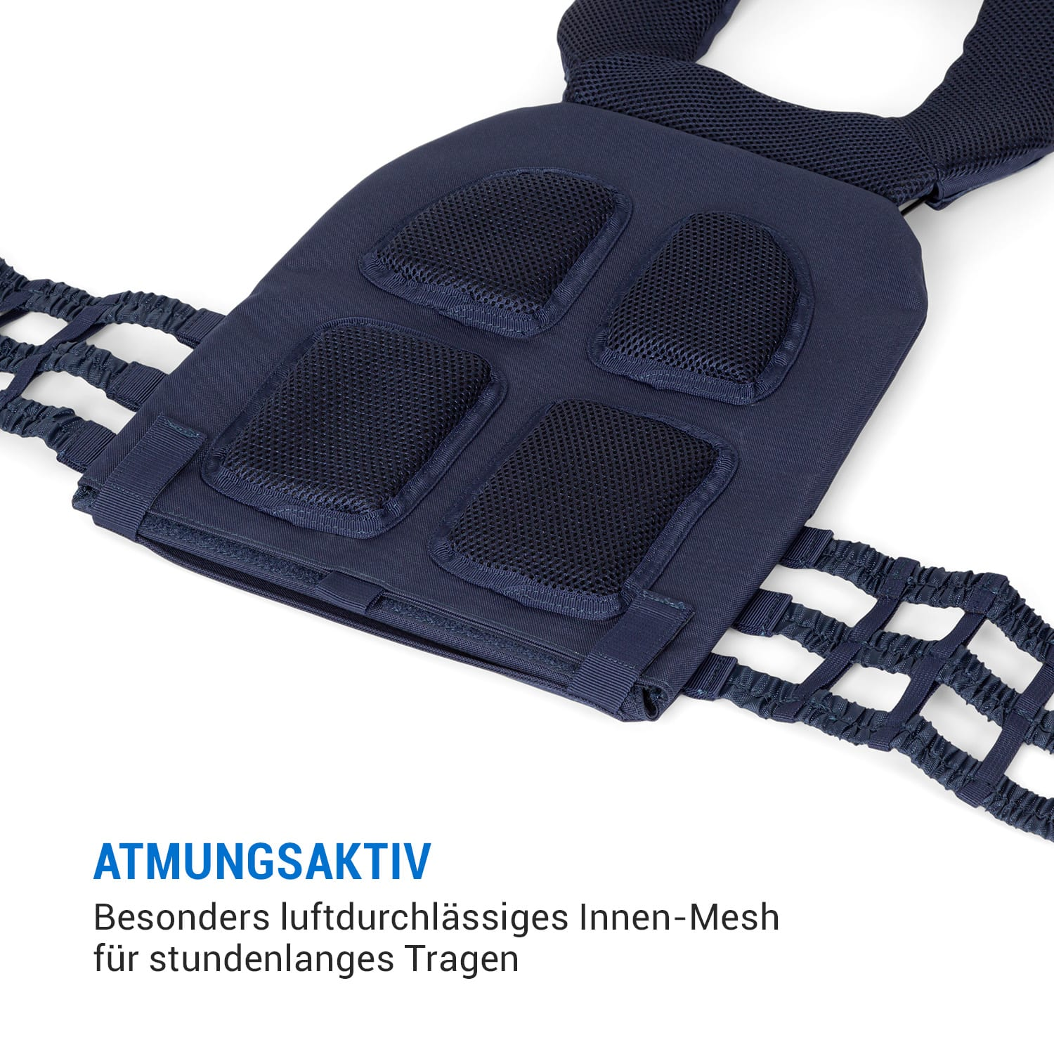 Marineblauer Rückenstütze mit Mesh-Abschnitten, Text 'ATEMUNGSAKTIV', auf weißem Hintergrund.