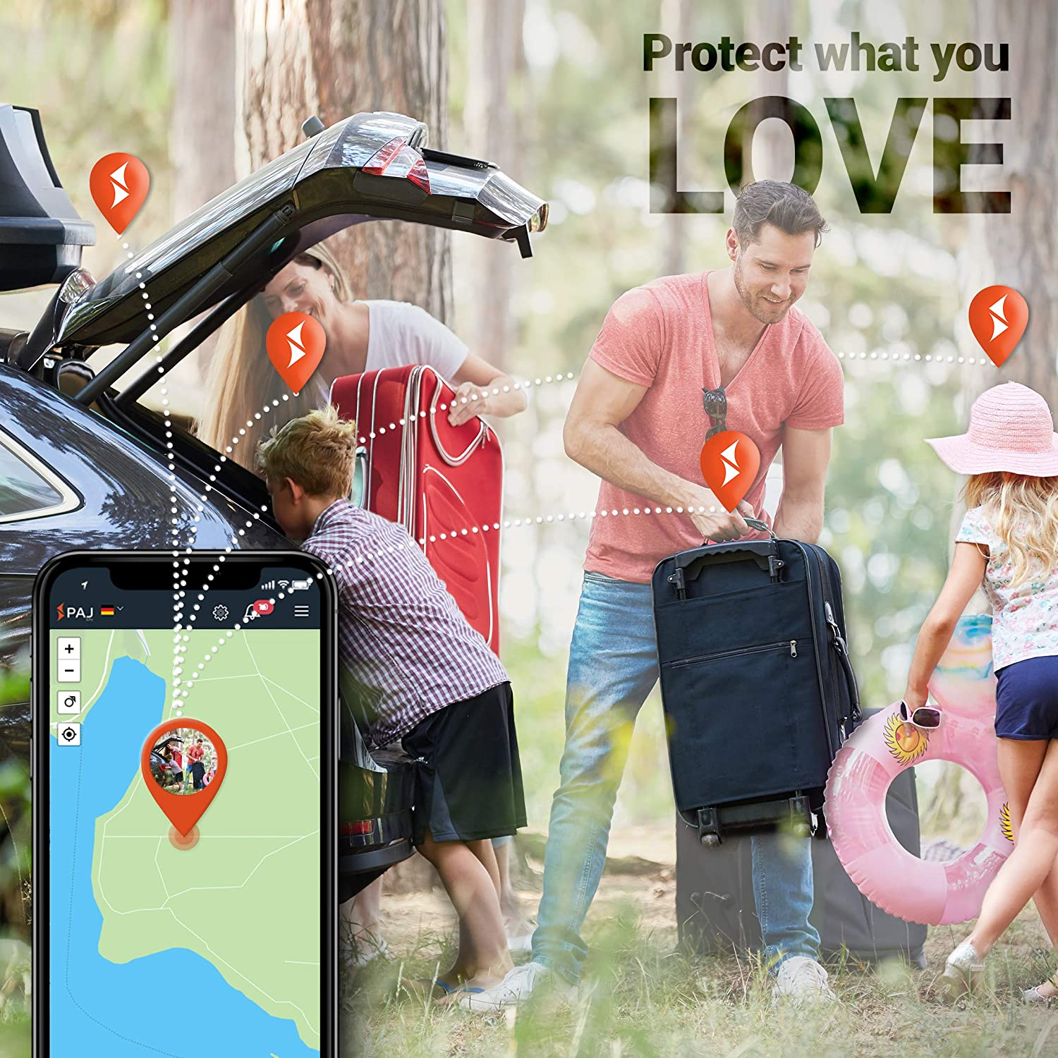 Familie lädt Gepäck in ein Auto. Smartphone zeigt Karte. Text: Protect what you LOVE.