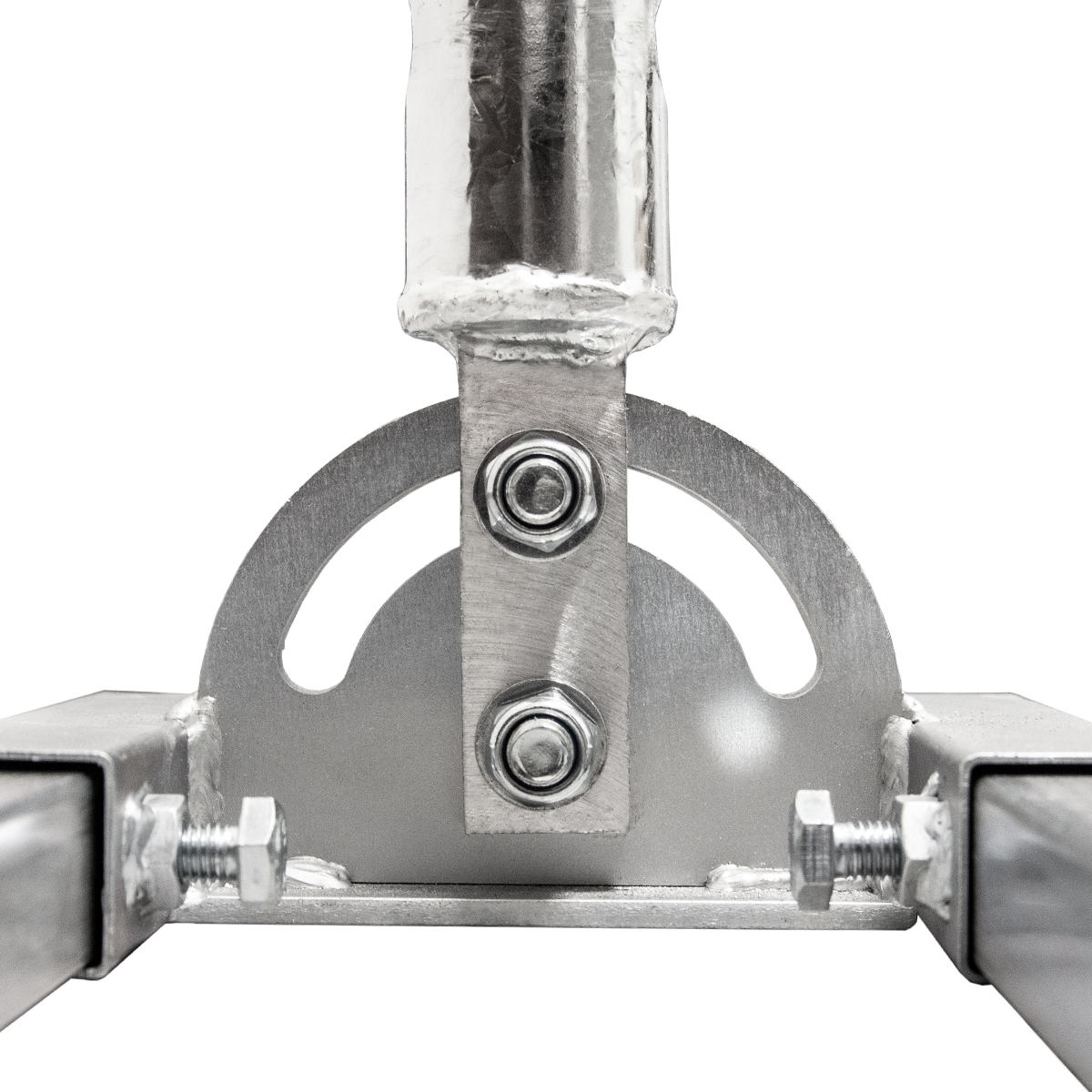 Nahaufnahme eines Metallständers mit Bolzen und einem halbkreisförmigen Metallteil.