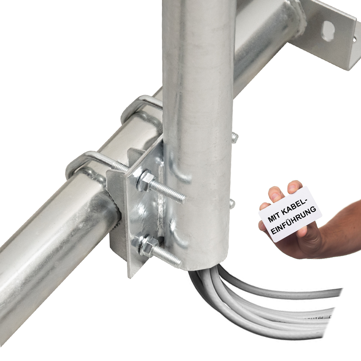 Metallkonstruktion mit einem Schild, das von einer Hand gehalten wird und 'MIT KABELEINFÜHRUNG' liest.