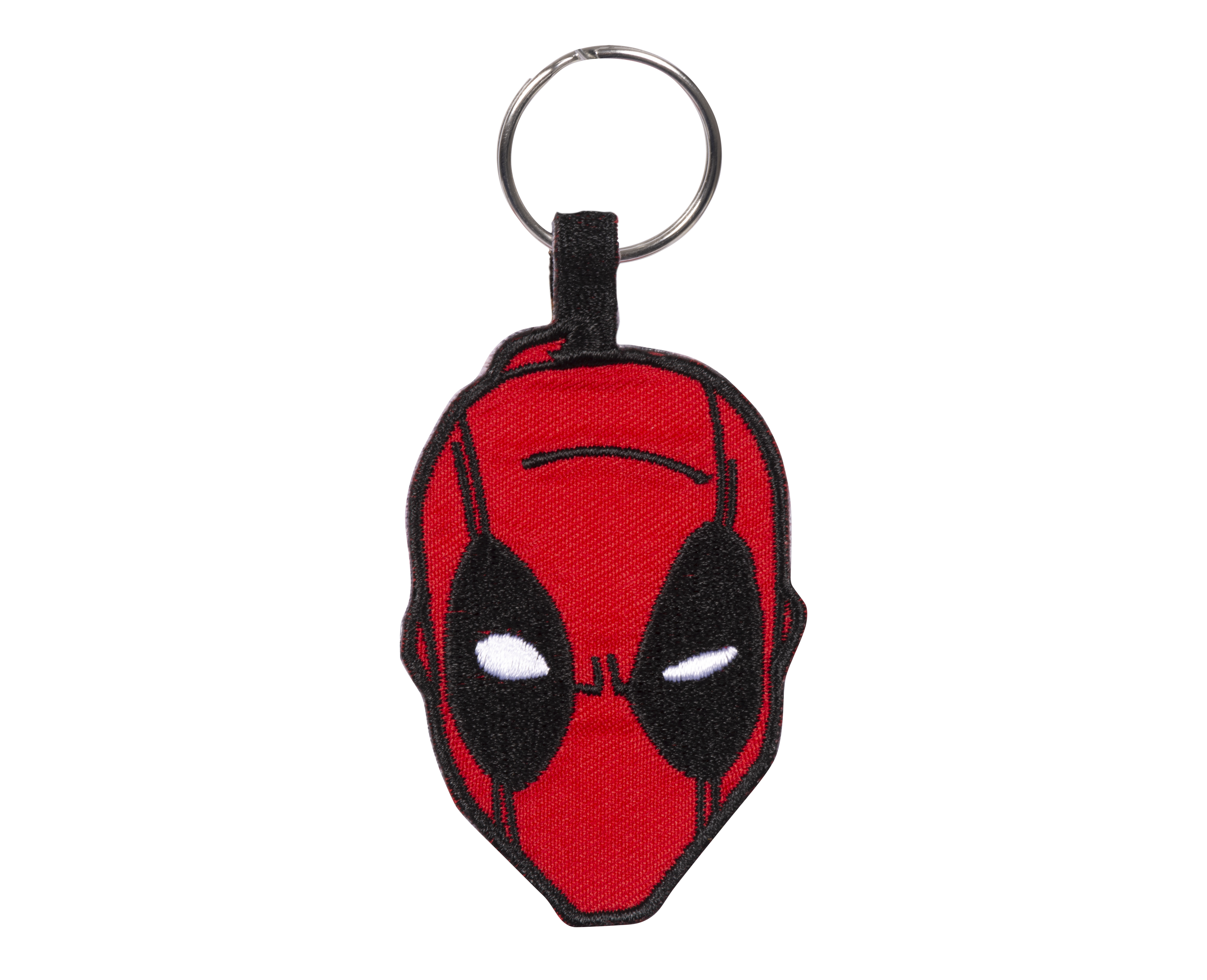 Deadpool-Kopf-Schlüsselanhänger mit rotem Stoff und schwarzen Augen. Silberner Ring oben.