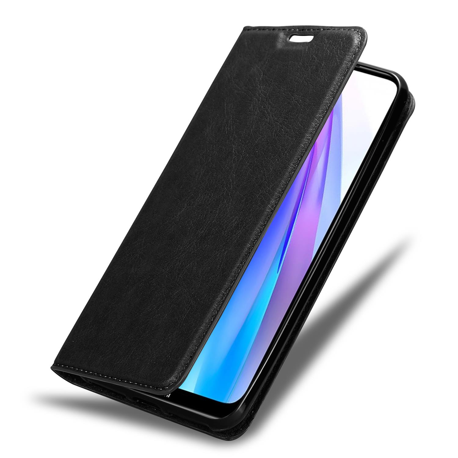 Schwarze Handyhülle geöffnet, zeigt ein Handy. Die Hülle ist lederartig, der Bildschirm blau.