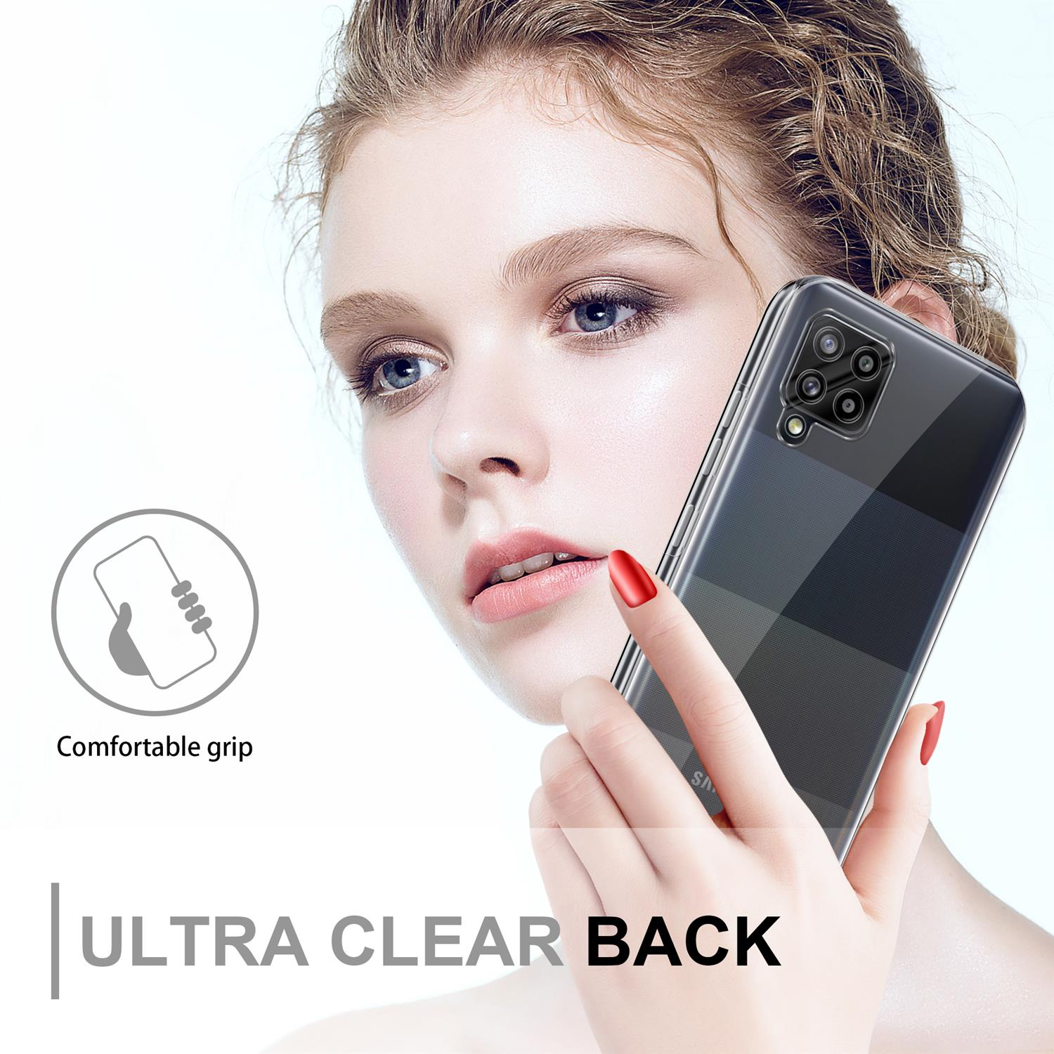 Una donna tiene in mano un telefono con una custodia trasparente. Il telefono ha un motivo a scacchi sul retro.