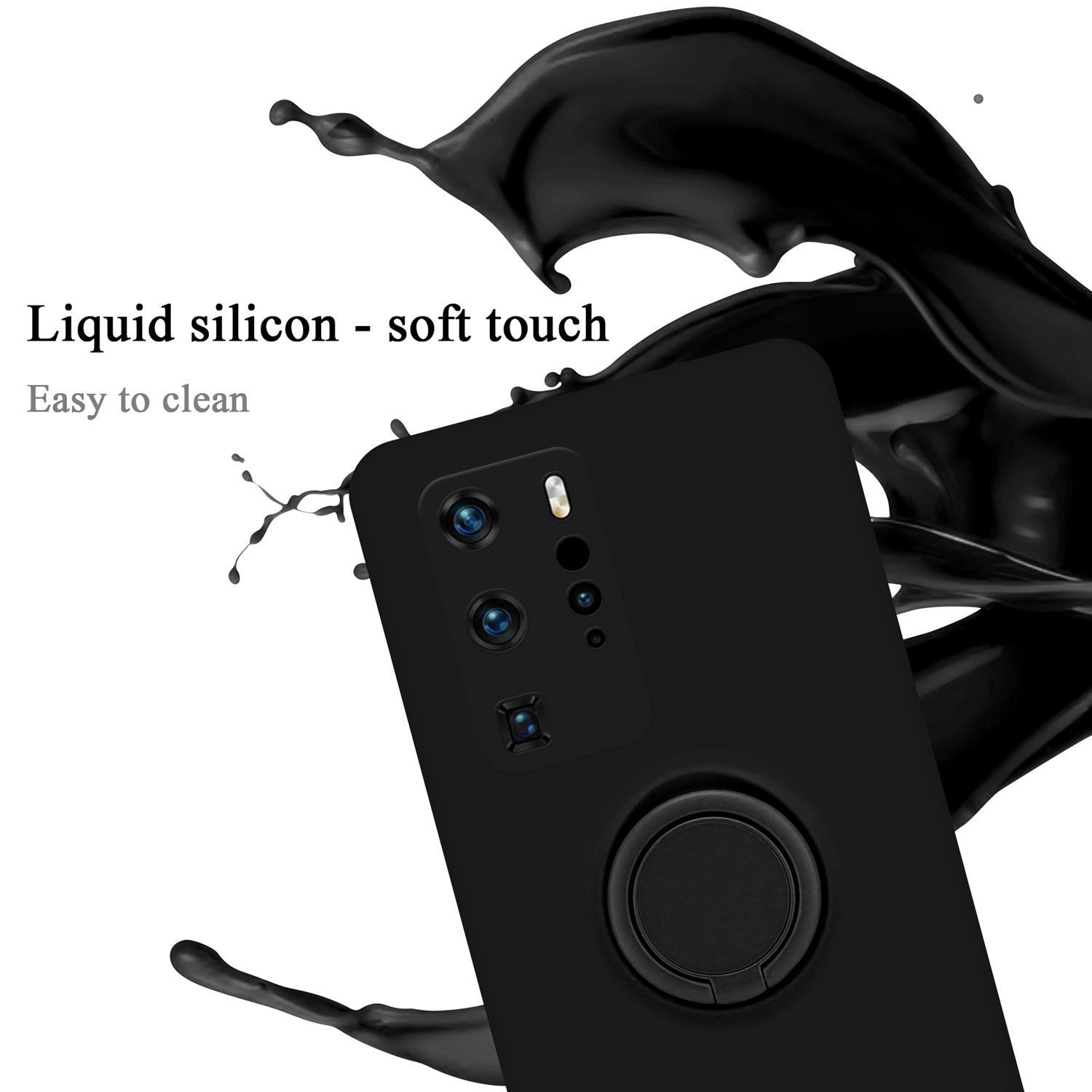 Custodia nera con anello di supporto. Schizzo di liquido nero sullo sfondo.