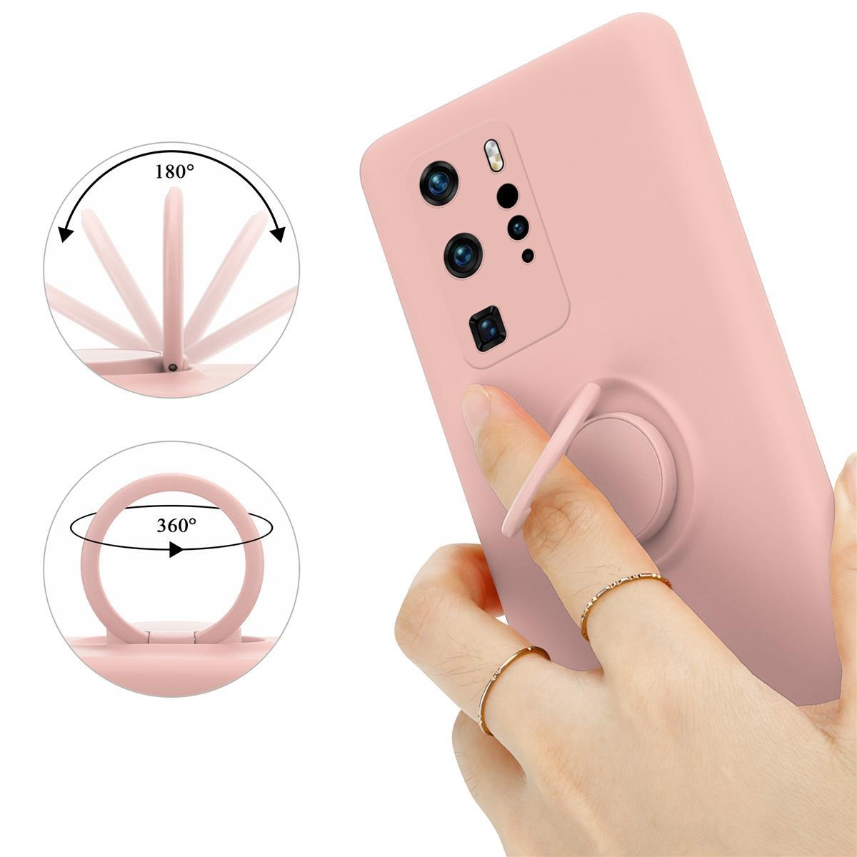 Un televisore con un faro sullo schermo. L'immagine include anche testo e un uomo.