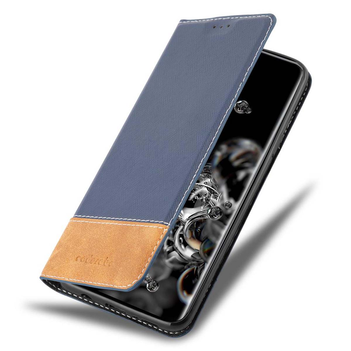 Blaue und hellbraune Handyhülle, offen, mit einem Telefon darin. Weiße Nähte und ein hellbrauner Patch.