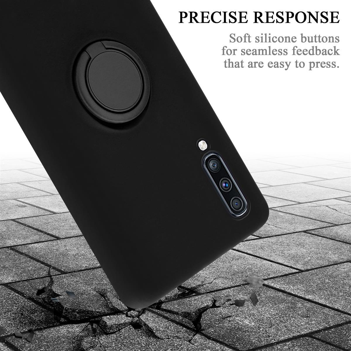 Custodia nera su superficie strutturata. Con supporto ad anello e modulo fotocamera.