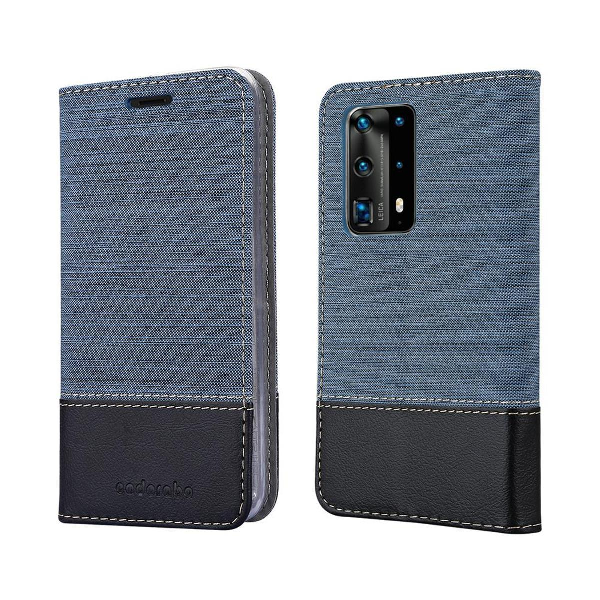Custodia per telefono blu e nera. Un lato aperto, l'altro con fotocamera.