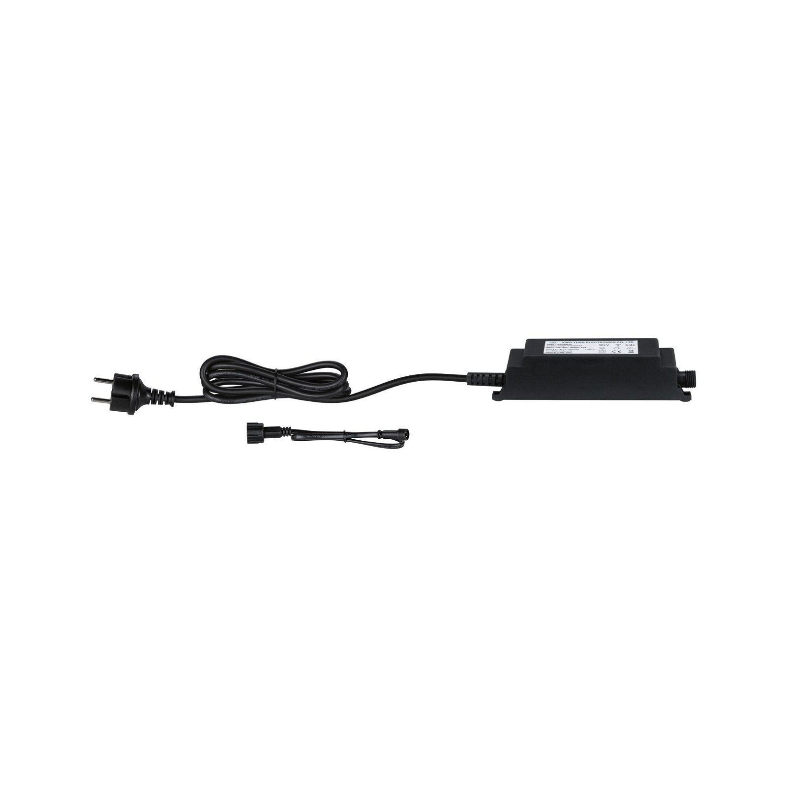 Schwarzes Netzteil mit Stecker, Kabel und kleinem Stecker. Weißer Hintergrund.