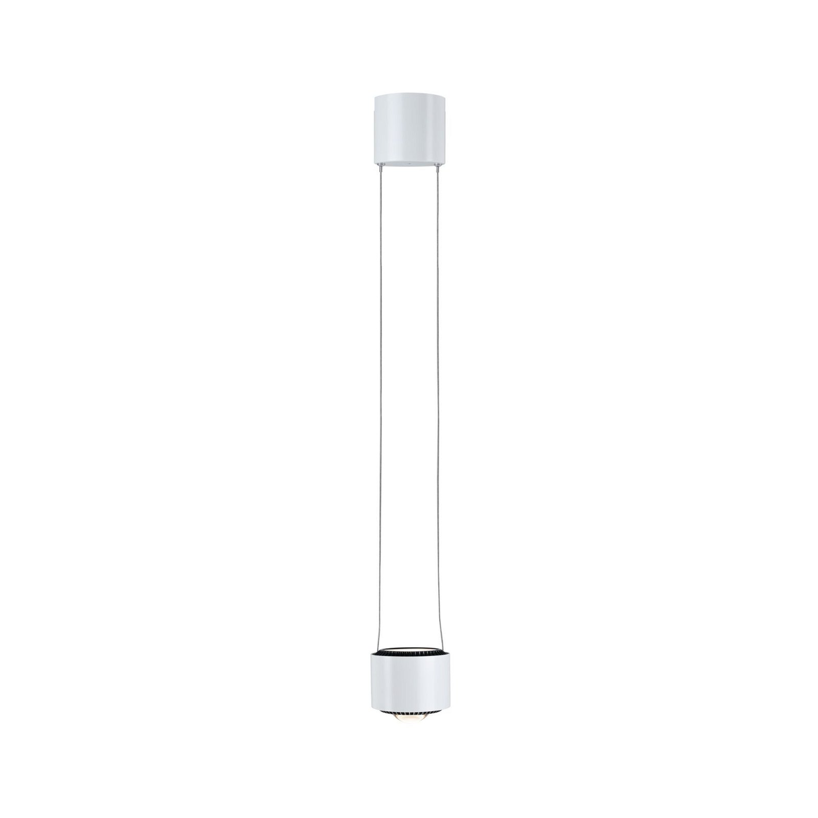Biała cylindryczna lampa wisząca zwisa na cienkim drucie na białym tle.