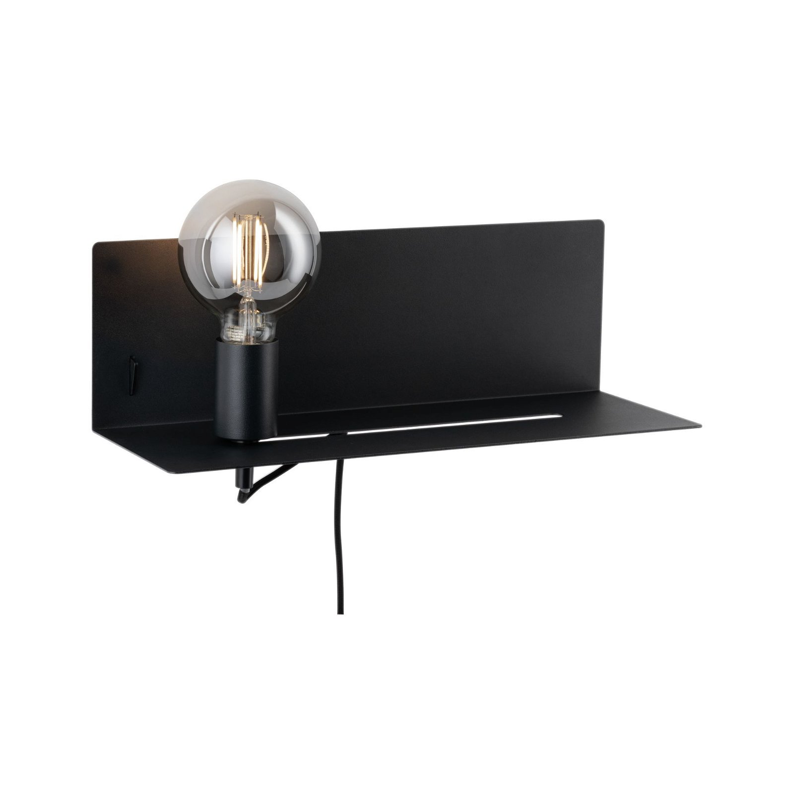 Ein schwarzes Regal mit einer daran befestigten Glühbirnenlampe vor einem weißen Hintergrund.