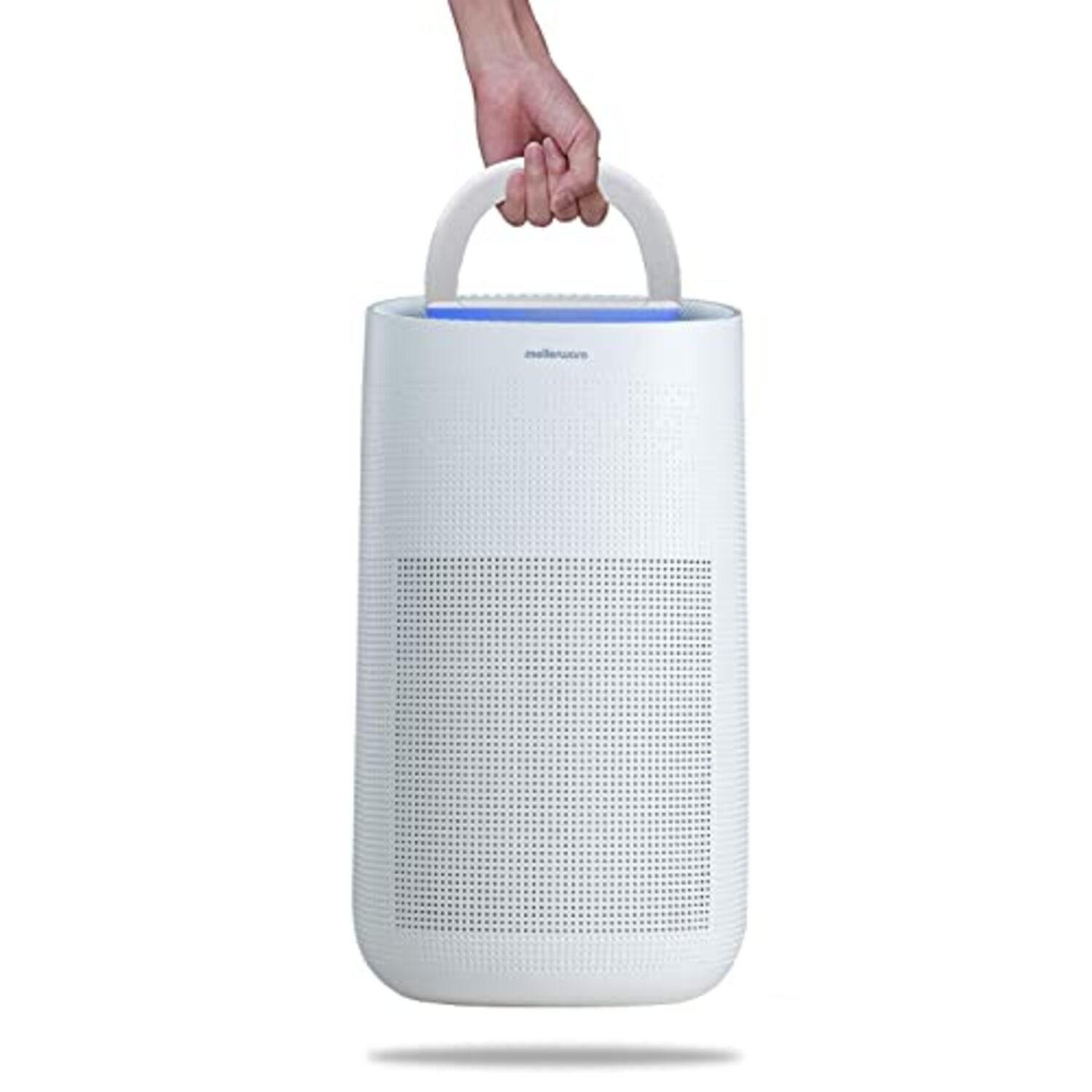 Purificatore d'aria bianco con maniglia in alto. Ha piccoli fori sulla superficie.