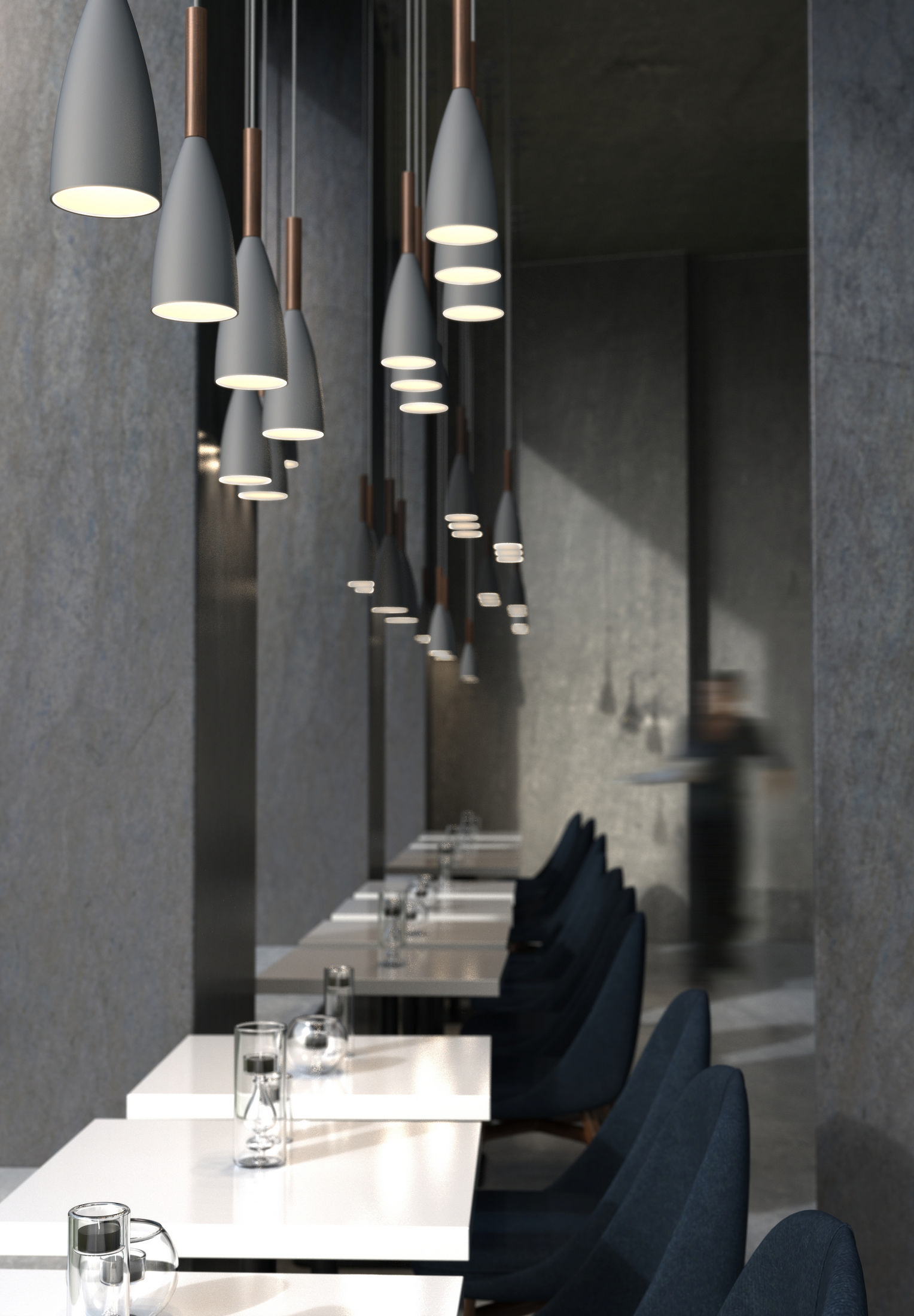 Restaurant-Innenraum mit mehreren Pendelleuchten.