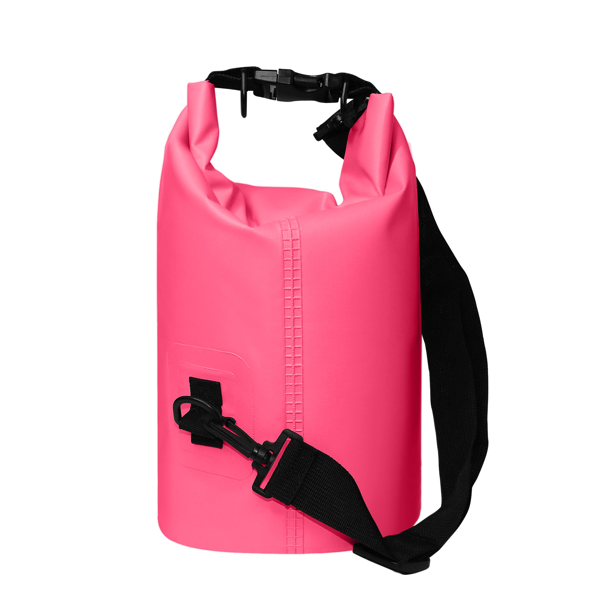 Una bolsa impermeable rosa con una correa y hebilla negras sobre un fondo blanco.