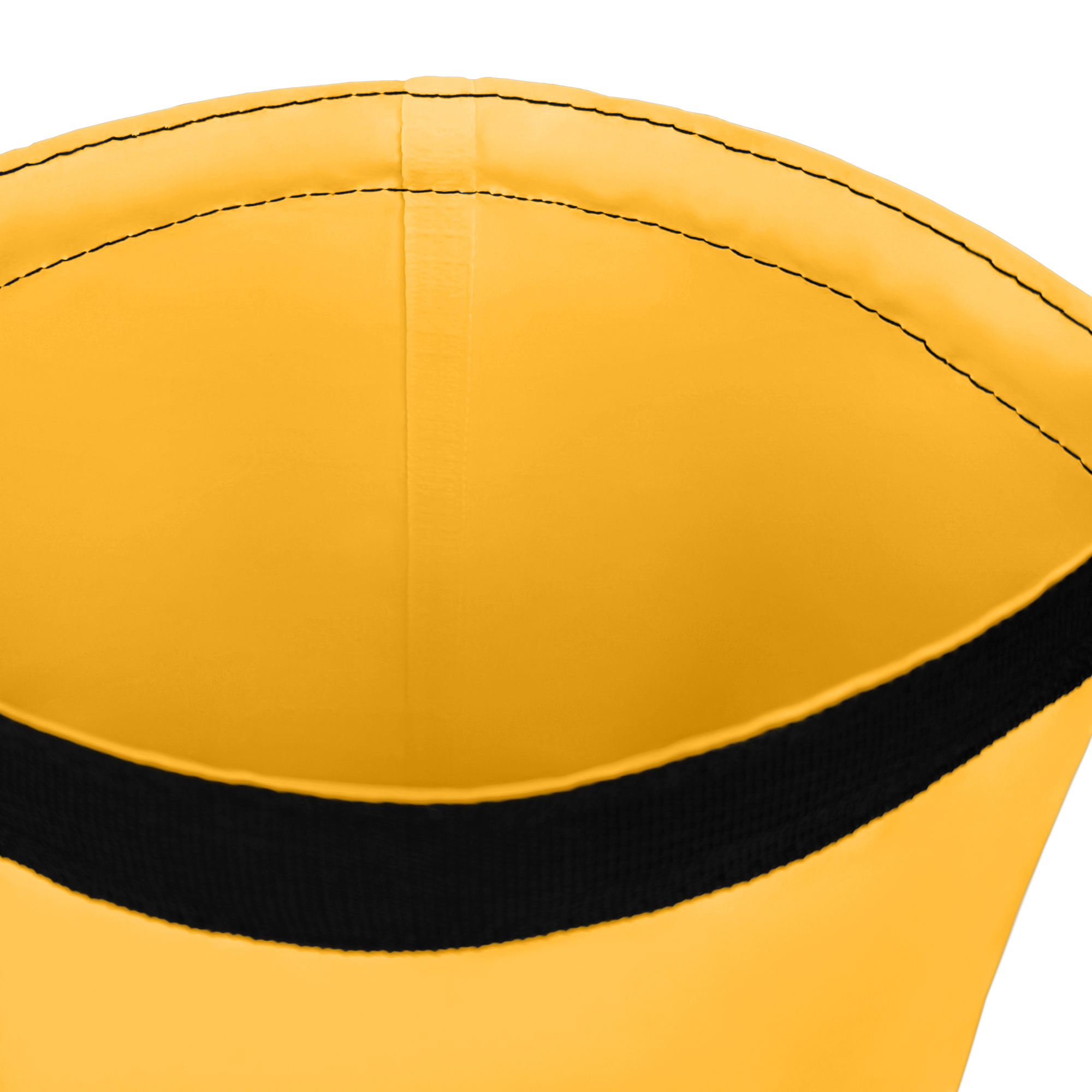 Interior amarillo de un sombrero. El sombrero está en primer plano y mirando al espectador.