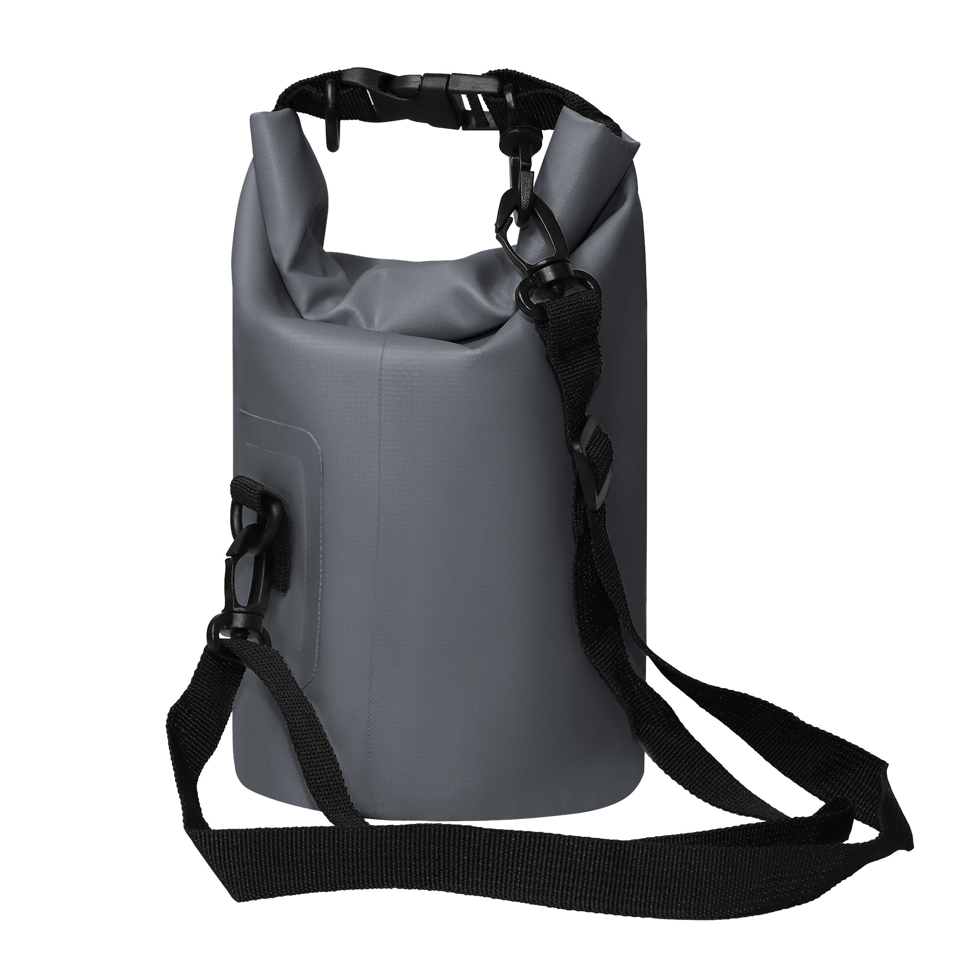 Una bolsa gris, rectangular e impermeable con correas y hebillas negras.