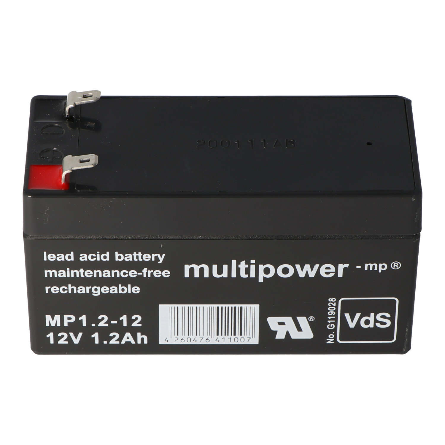 Eine schwarze rechteckige Batterie mit Etiketten und Anschlüssen, auf weißer Oberfläche.