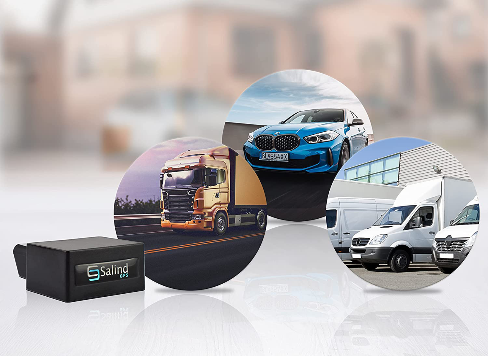 GPS-Tracker mit Bildern von Autos und LKWs. Schwarzer Tracker, weißer Hintergrund, blauer Himmel.