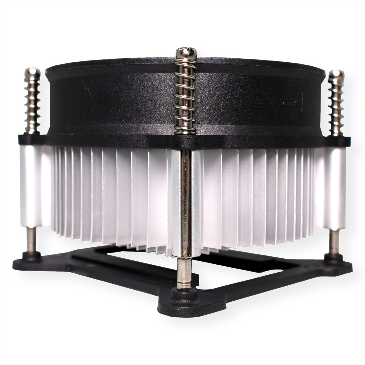 Een zwarte CPU-koeler met een ventilator en koelribben. Drie metalen staven.