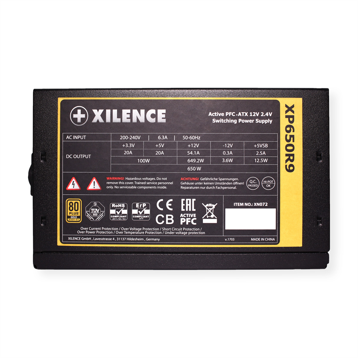 Alimentatore nero e giallo con testo. È etichettato 'XILENCE' e 'XP650R9'.