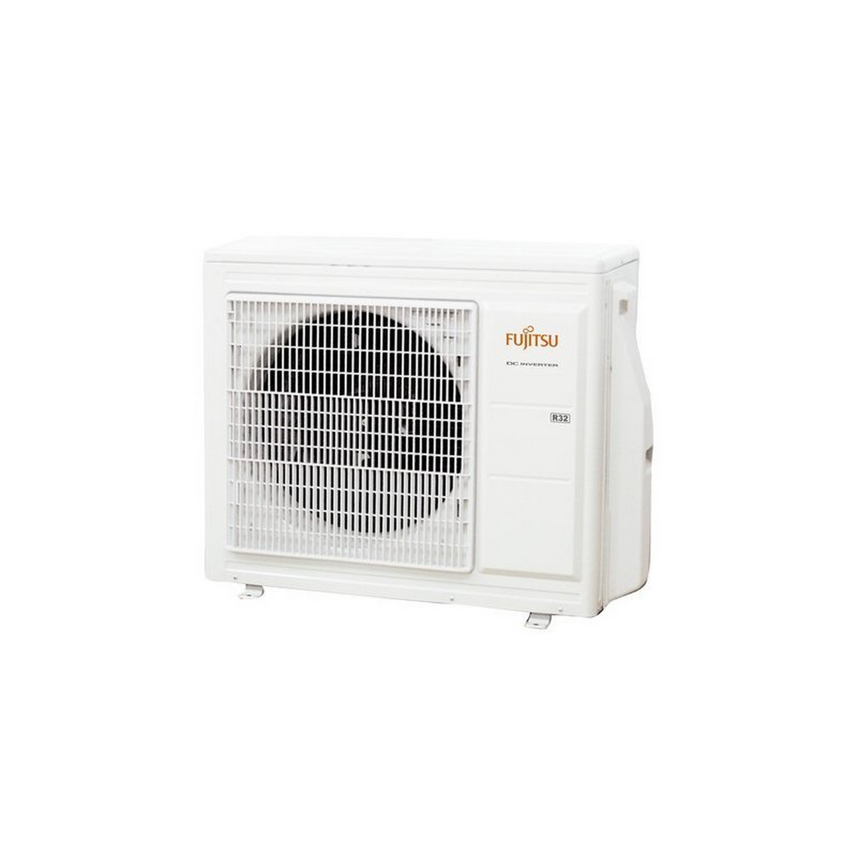 Unidad de aire acondicionado Fujitsu blanca, aislada sobre fondo blanco.