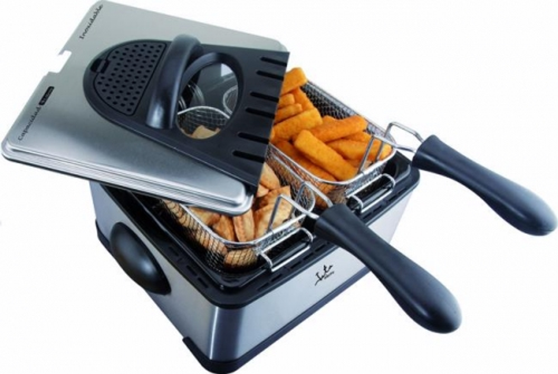 Frytownica z frytkami i cząstkami w koszach, pokrywa częściowo otwarta, widok z góry.